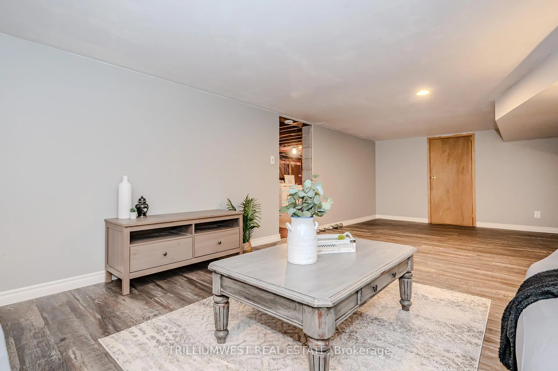 Photo 26 of 659 Concession 5 Road W, Hamilton, Waterdown — HOMEH
