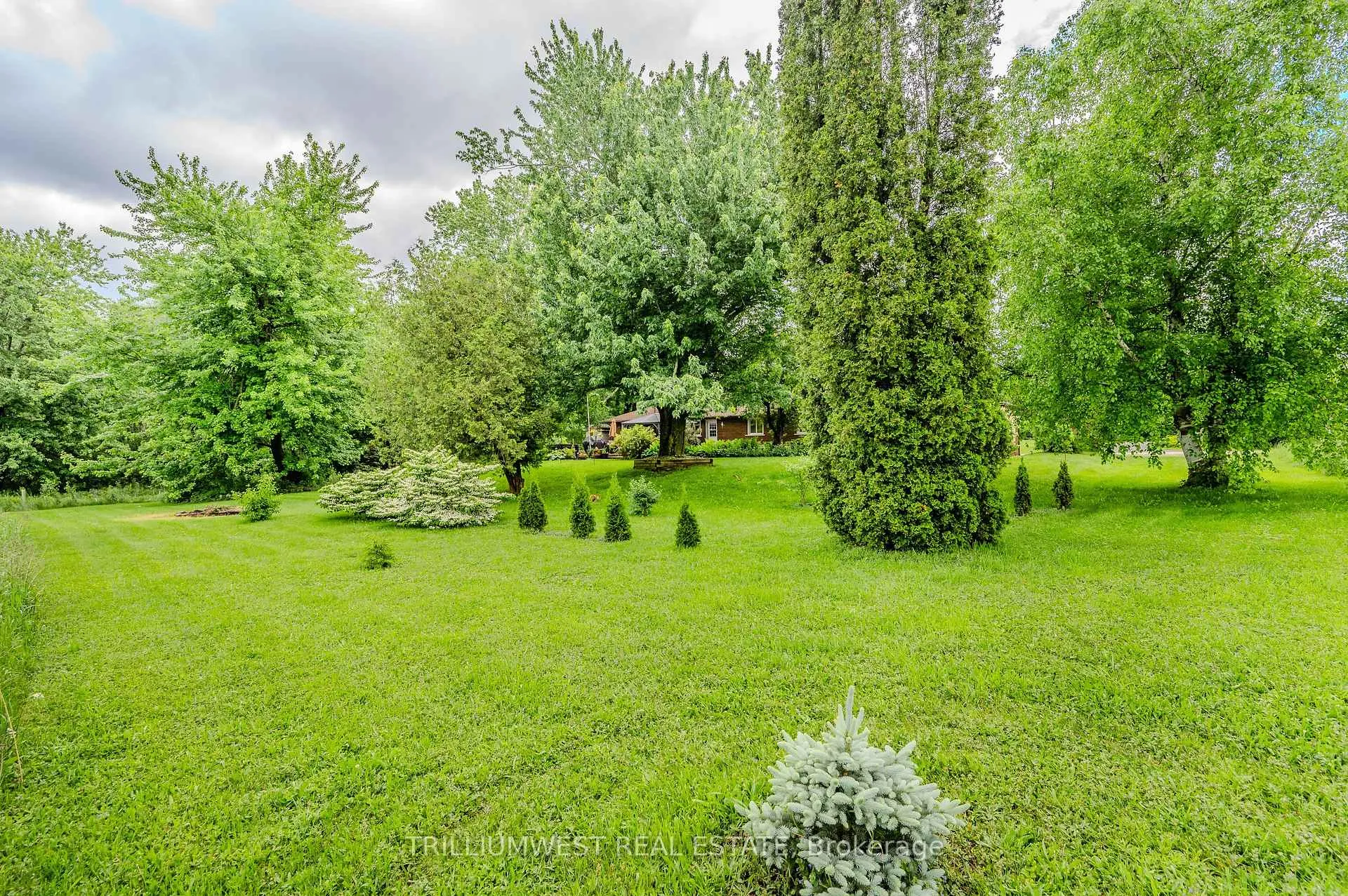 Photo 32 of 659 Concession 5 Road W, Hamilton, Waterdown — HOMEH