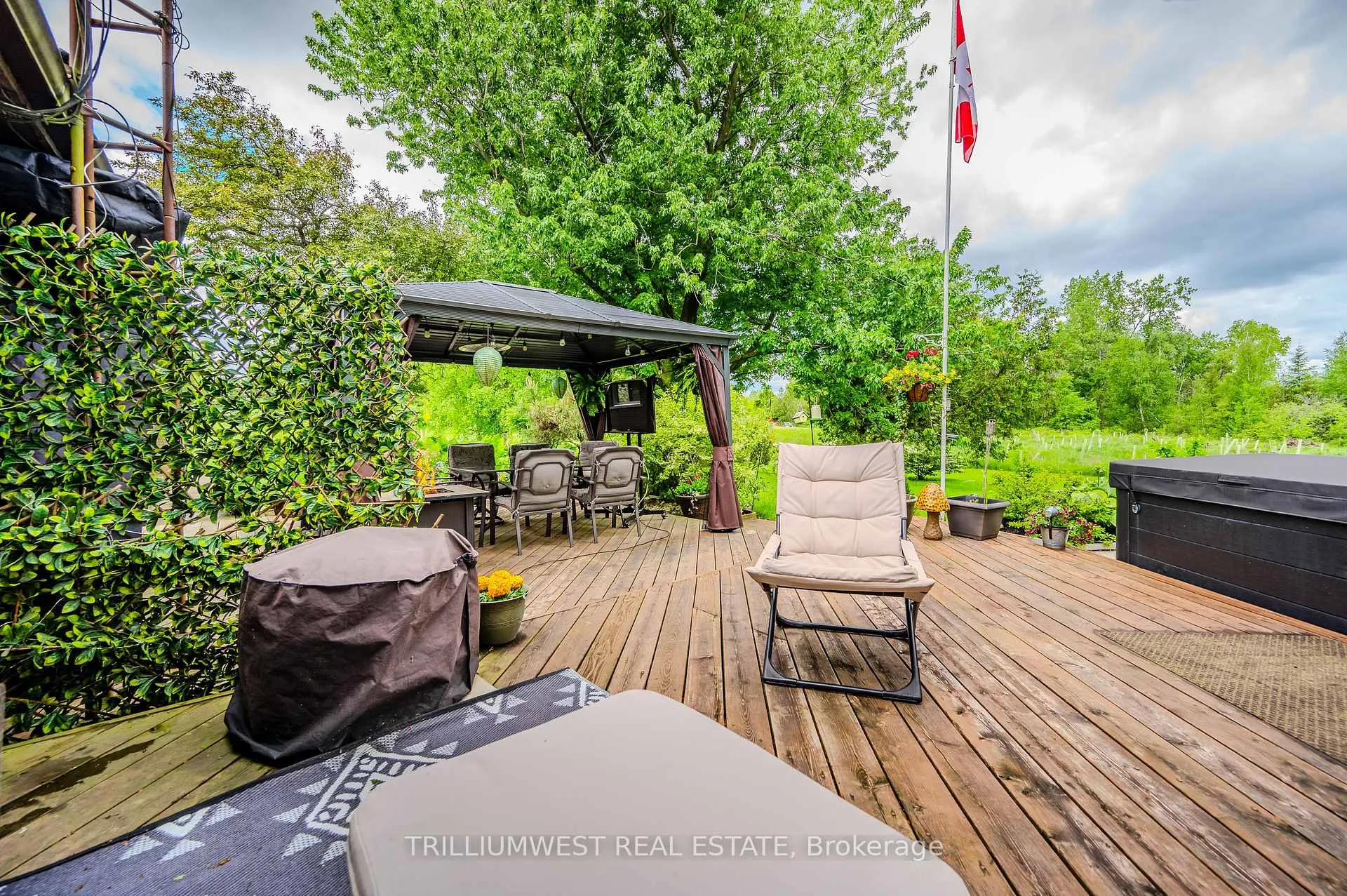 Photo 39 of 659 Concession 5 Road W, Hamilton, Waterdown — HOMEH