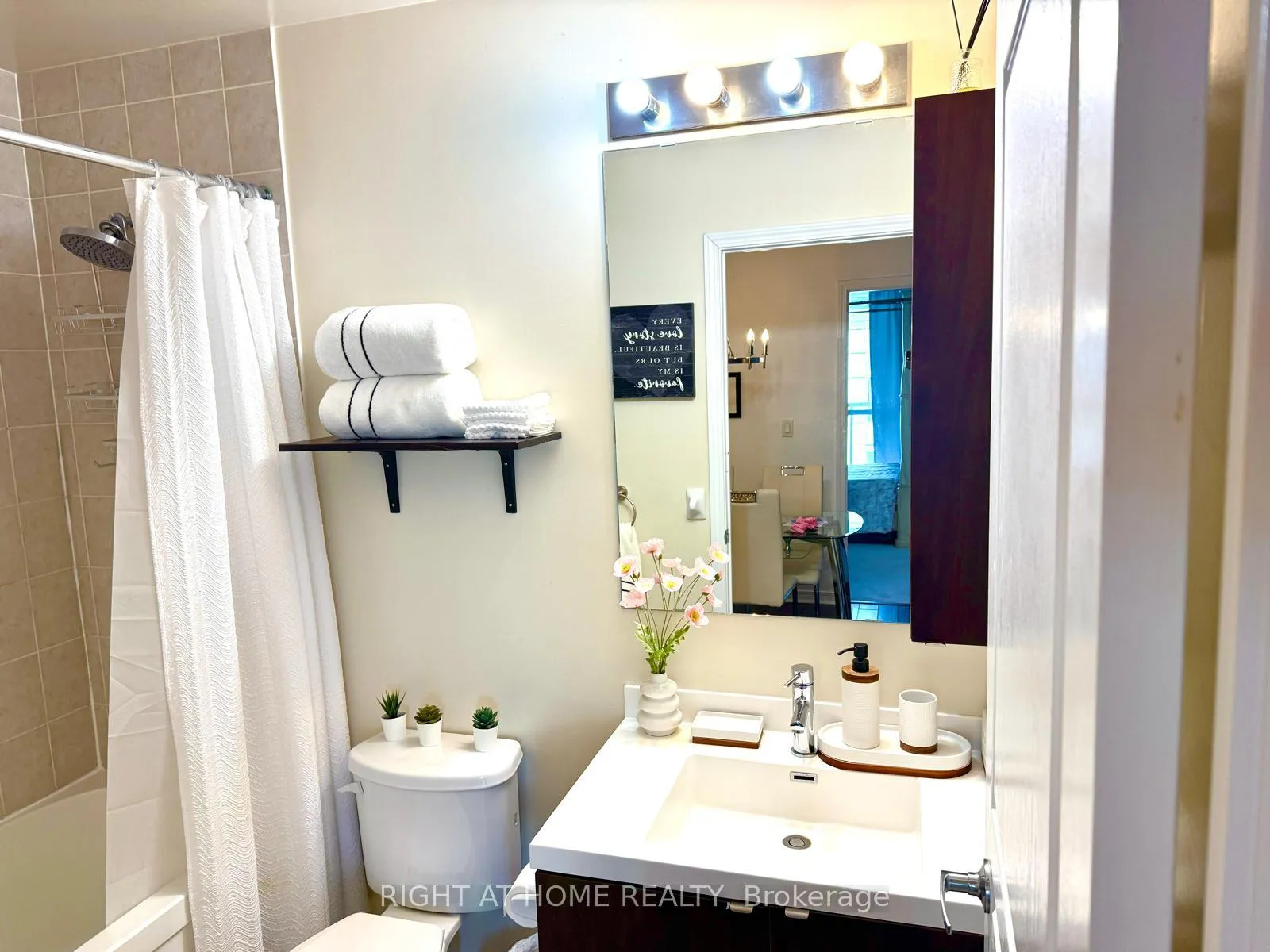Photo 15 of Unit 1918, 352 Front Street W, Toronto, Waterfront Communities — HOMEH