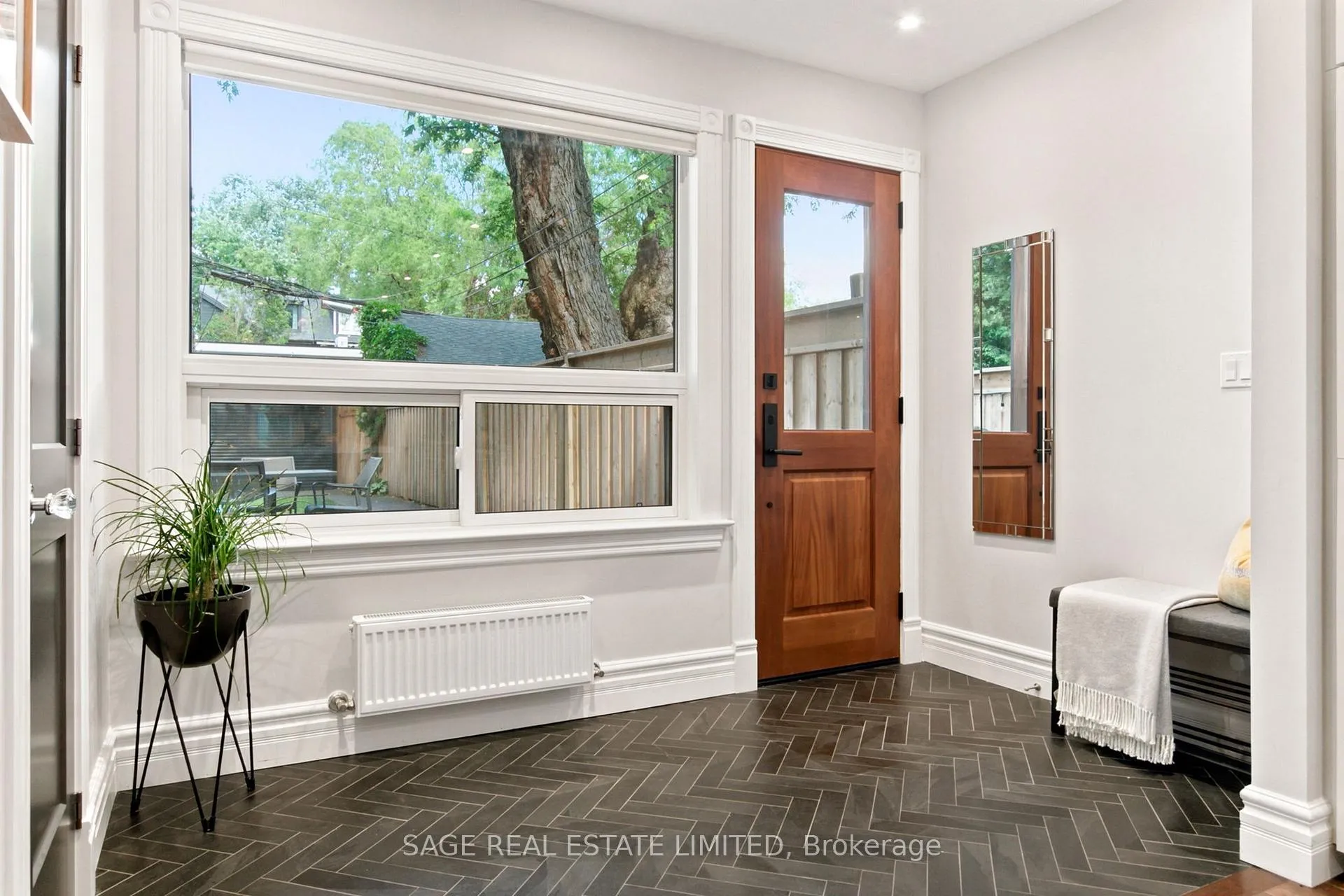 Photo 22 of 237 Logan Avenue, Toronto, South Riverdale — HOMEH