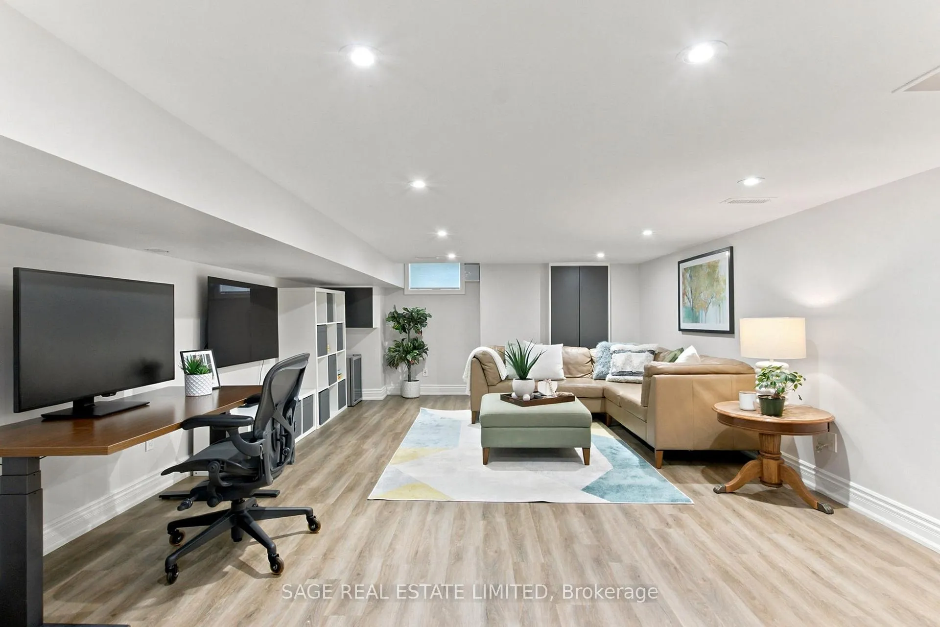 Photo 34 of 237 Logan Avenue, Toronto, South Riverdale — HOMEH
