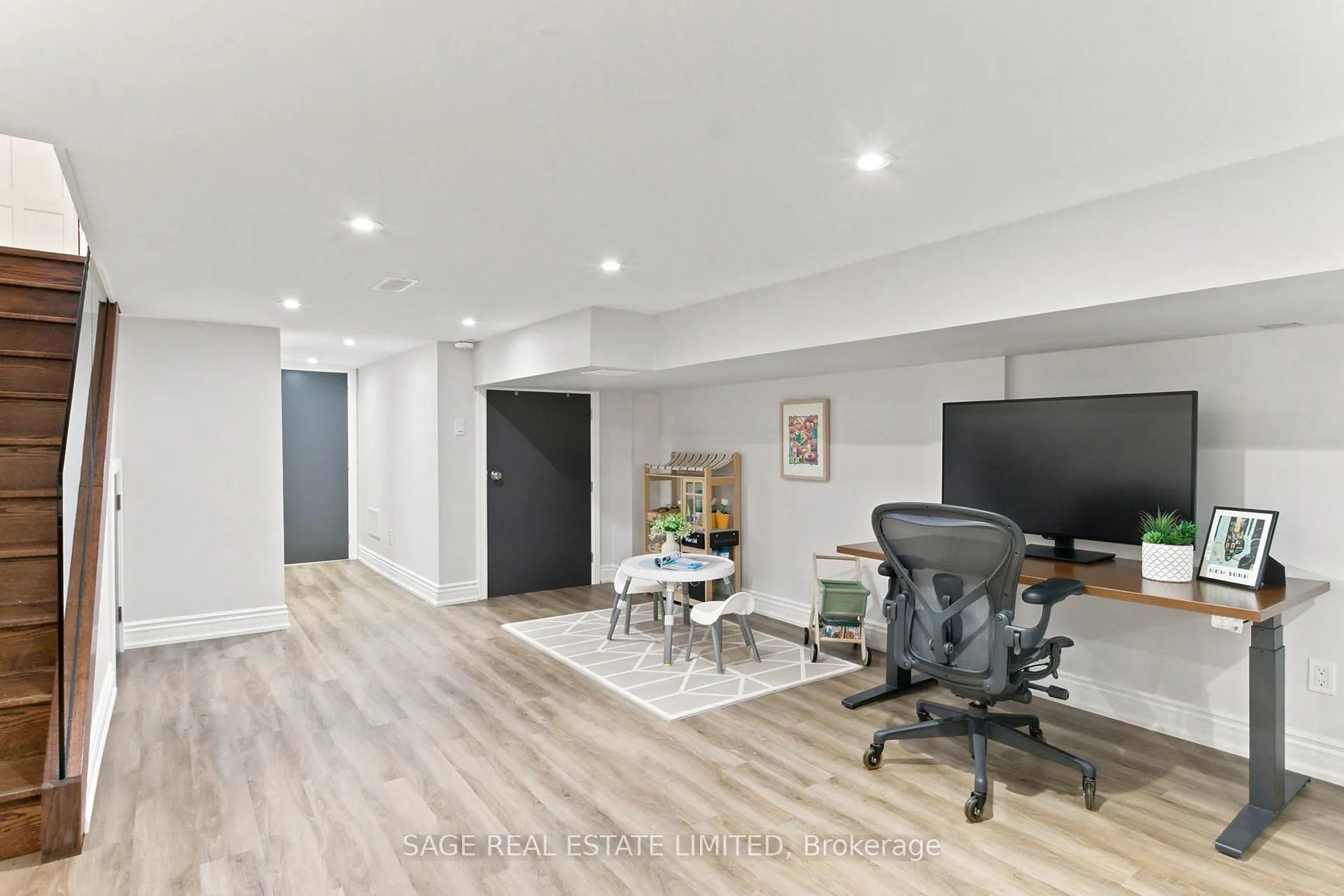 Photo 36 of 237 Logan Avenue, Toronto, South Riverdale — HOMEH