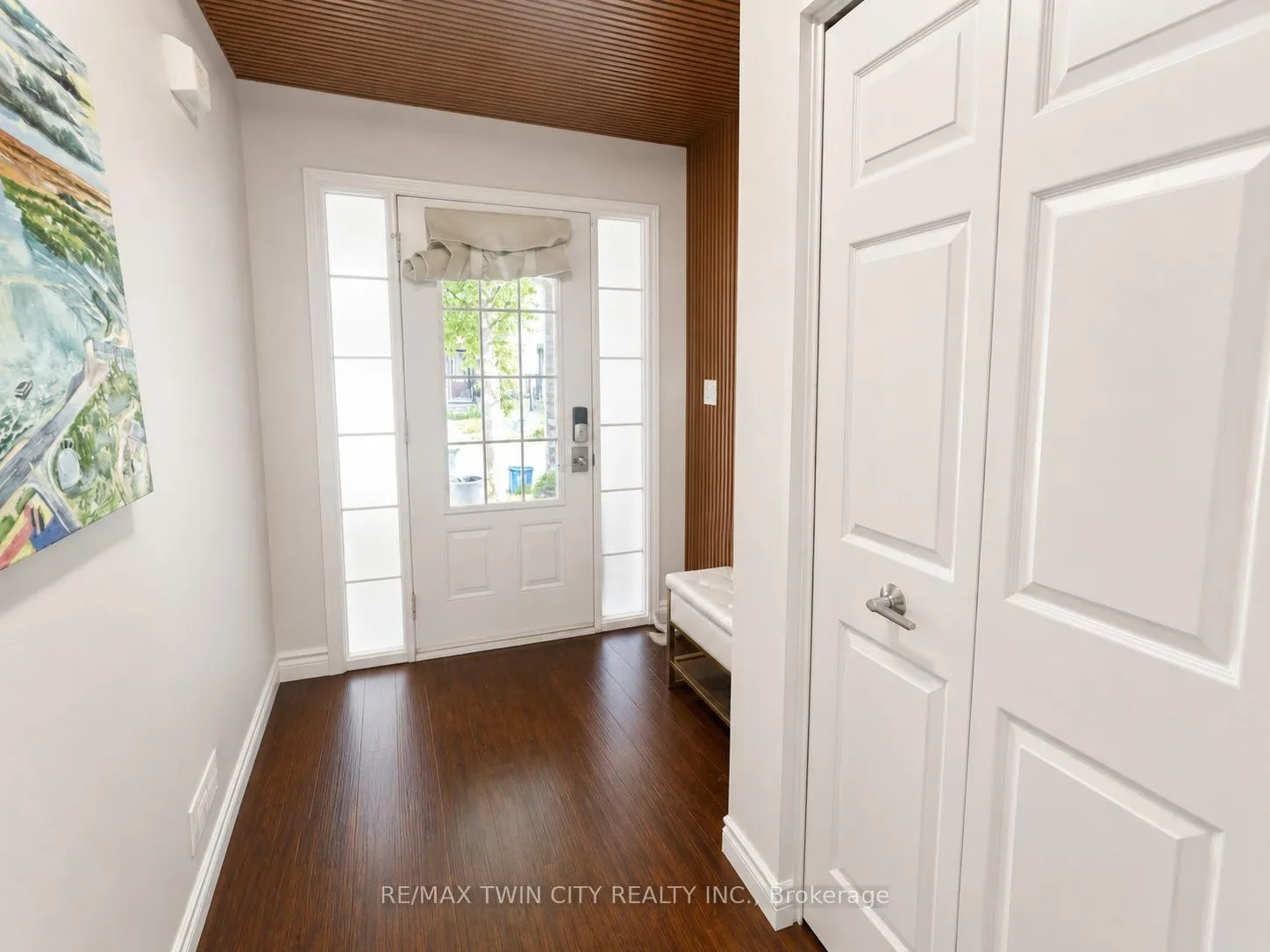 Photo 2 of Unit D96, 175 David Bergey Drive, Kitchener, Larentian West — HOMEH