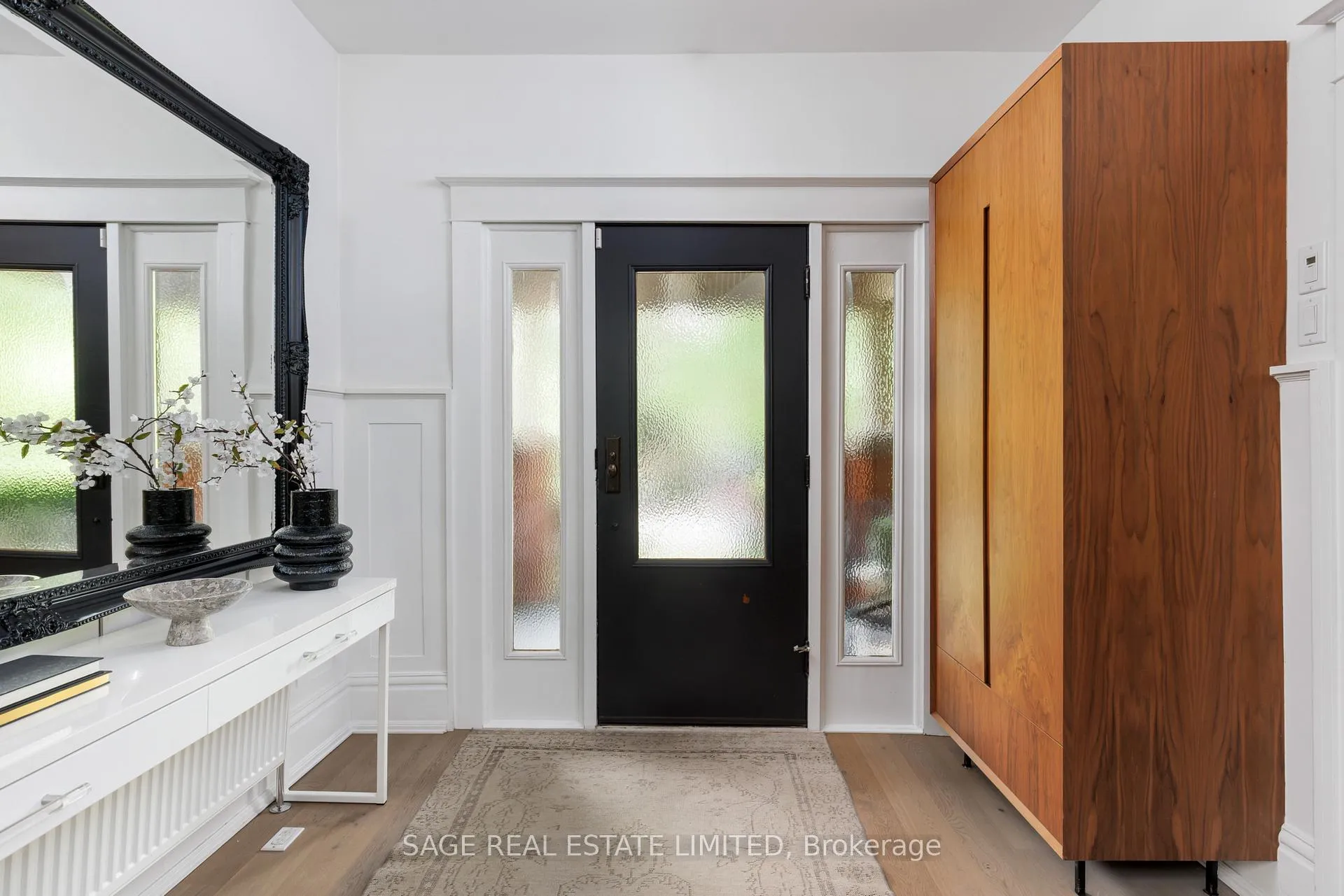 Photo 5 of 21 Biggar Avenue, Toronto, Wychwood — HOMEH