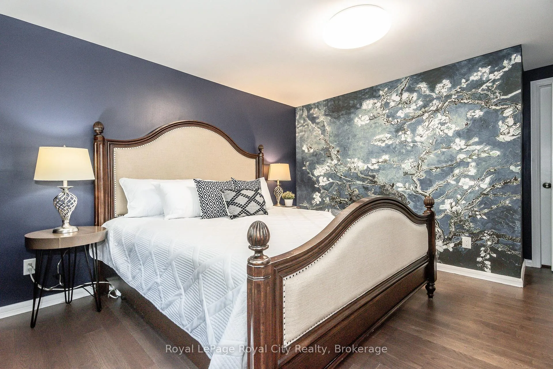 Photo 20 of 236 Ironwood Road, Guelph, Kortright West — HOMEH