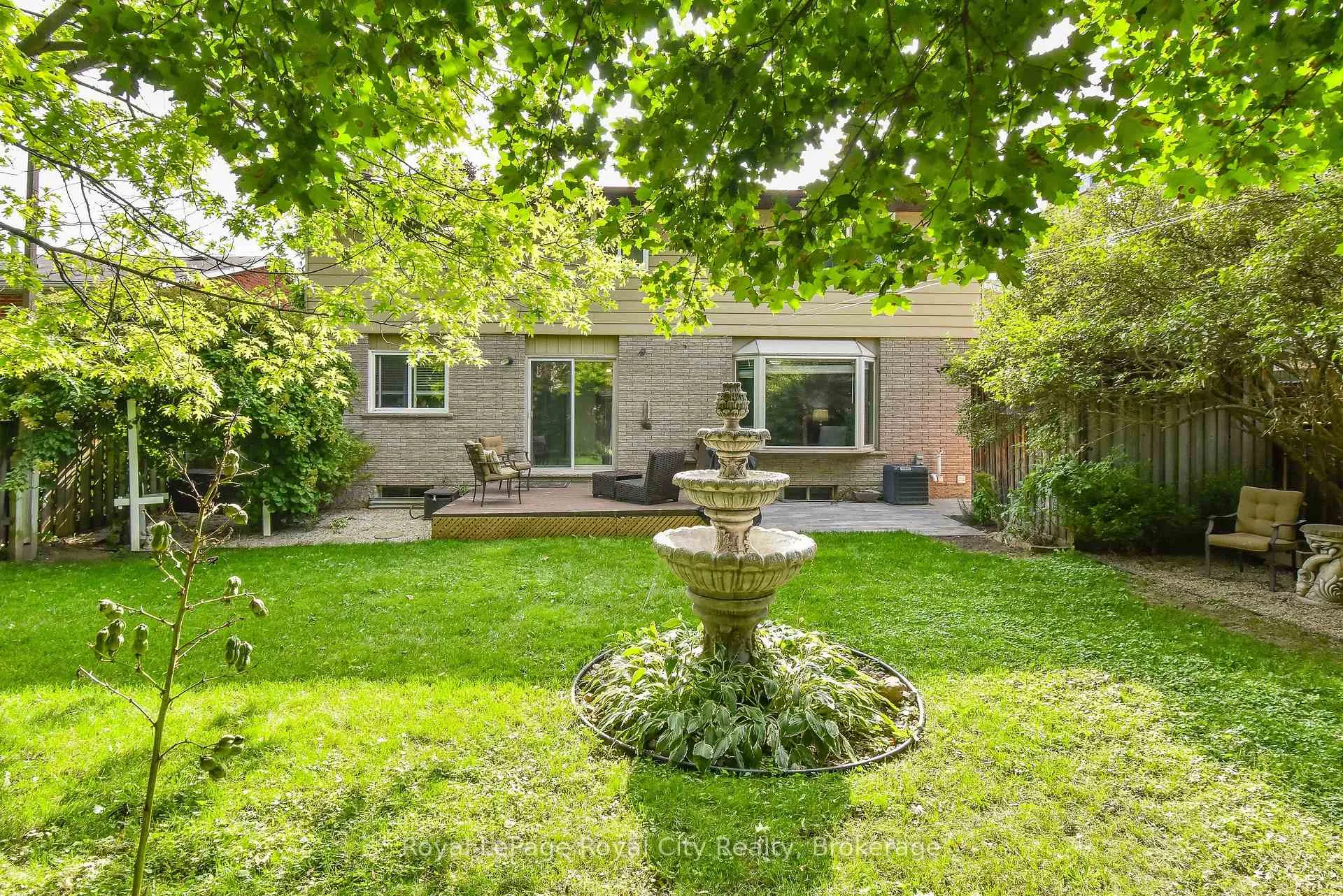 Photo 39 of 236 Ironwood Road, Guelph, Kortright West — HOMEH