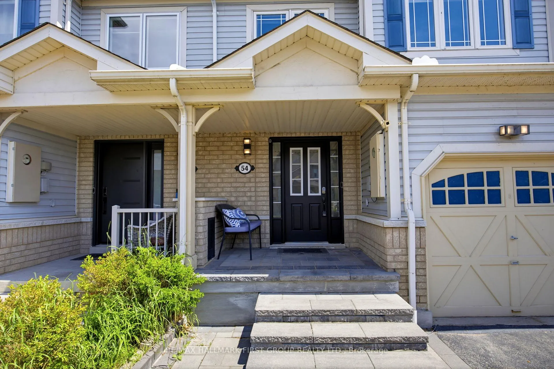 Photo 4 of 54 Whitefoot Crescent, Ajax, South East — HOMEH