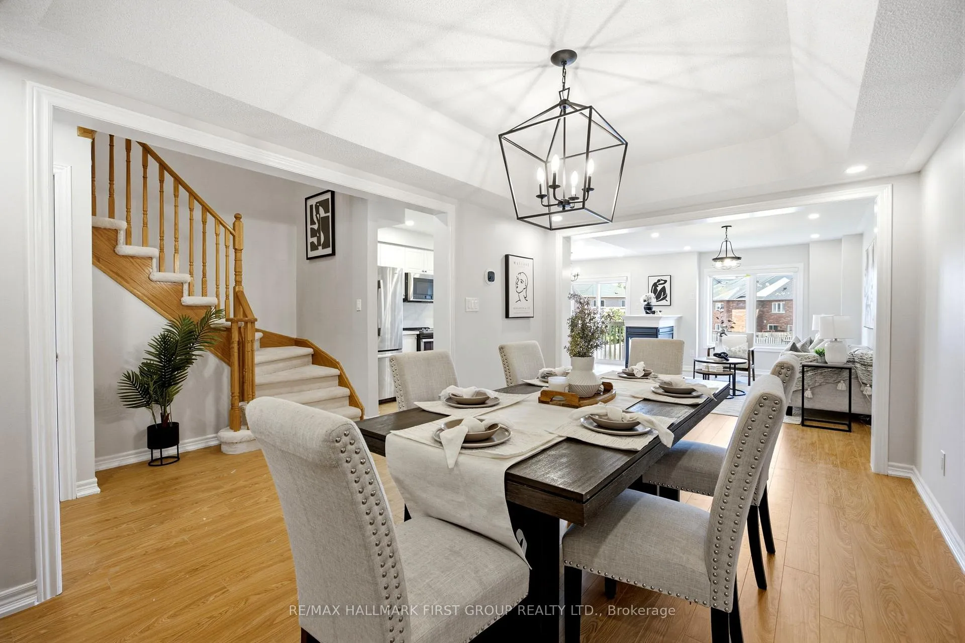 Photo 7 of 54 Whitefoot Crescent, Ajax, South East — HOMEH