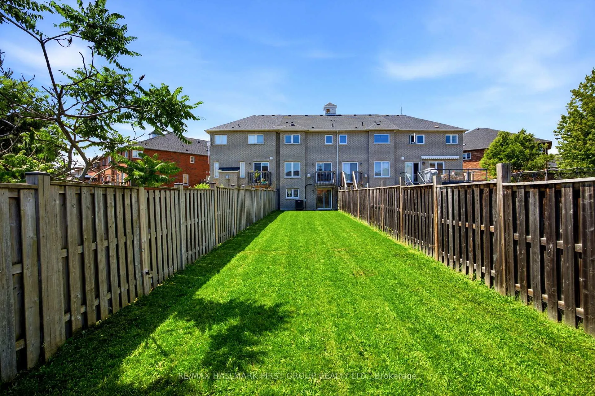 Photo 40 of 54 Whitefoot Crescent, Ajax, South East — HOMEH
