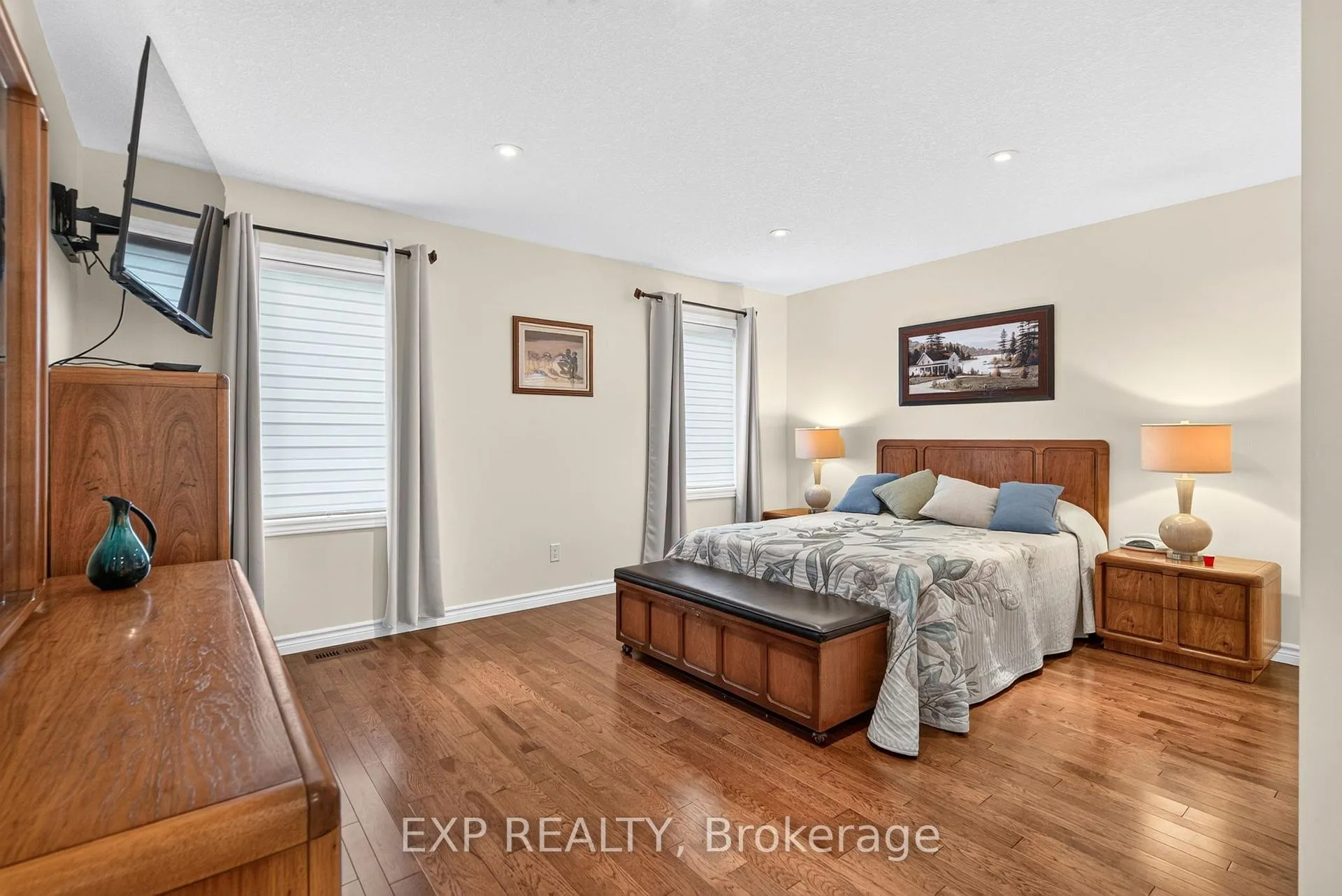 Photo 14 of 6 Caverhill Crescent, Middlesex Centre, Komoka — HOMEH