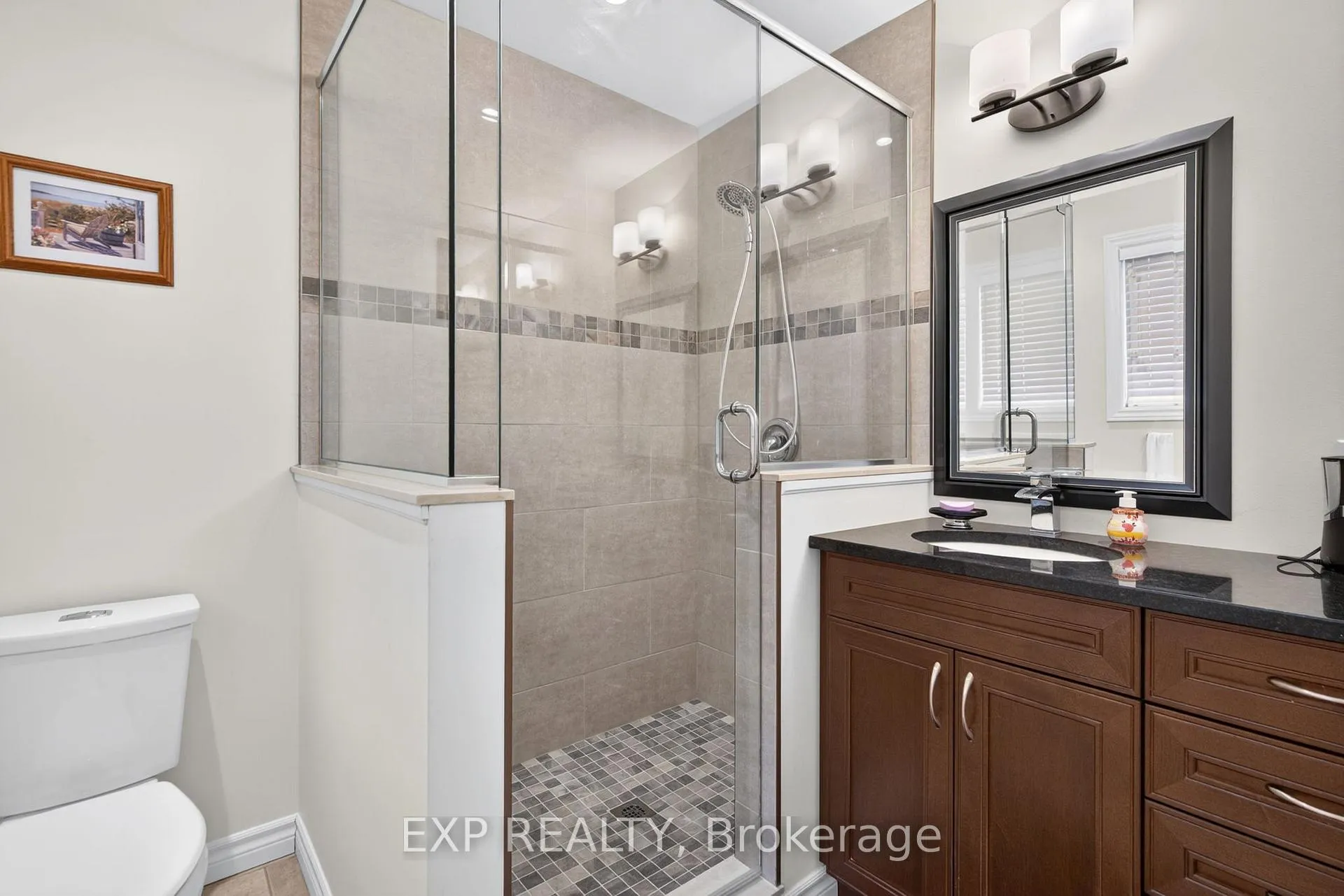 Photo 19 of 6 Caverhill Crescent, Middlesex Centre, Komoka — HOMEH