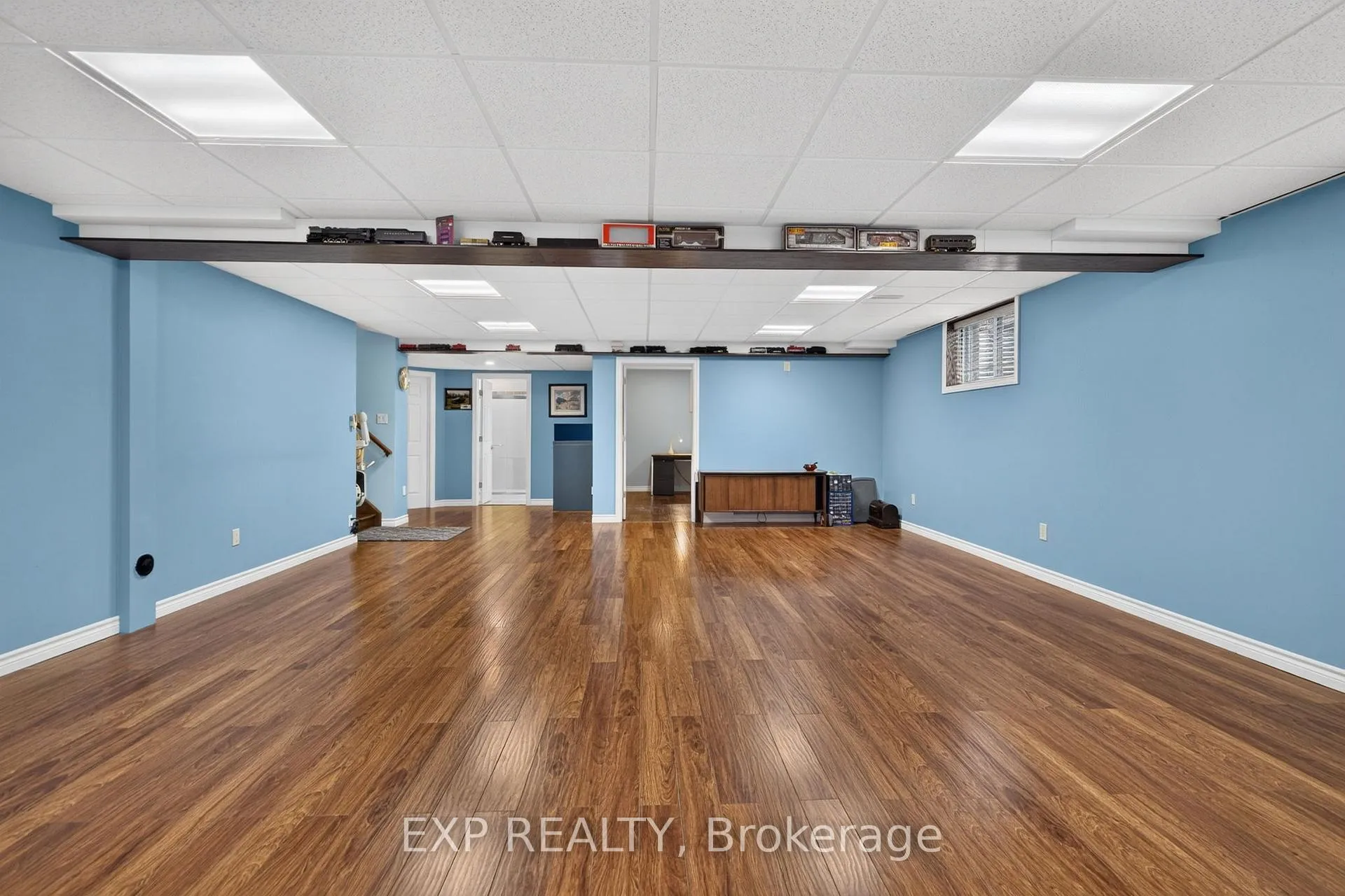 Photo 21 of 6 Caverhill Crescent, Middlesex Centre, Komoka — HOMEH