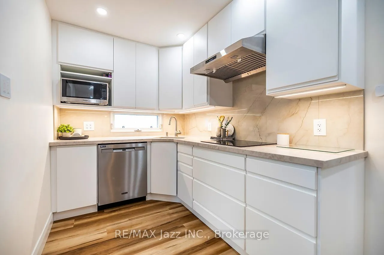 Photo 9 of 4 Maple Street, Ajax, Central — HOMEH