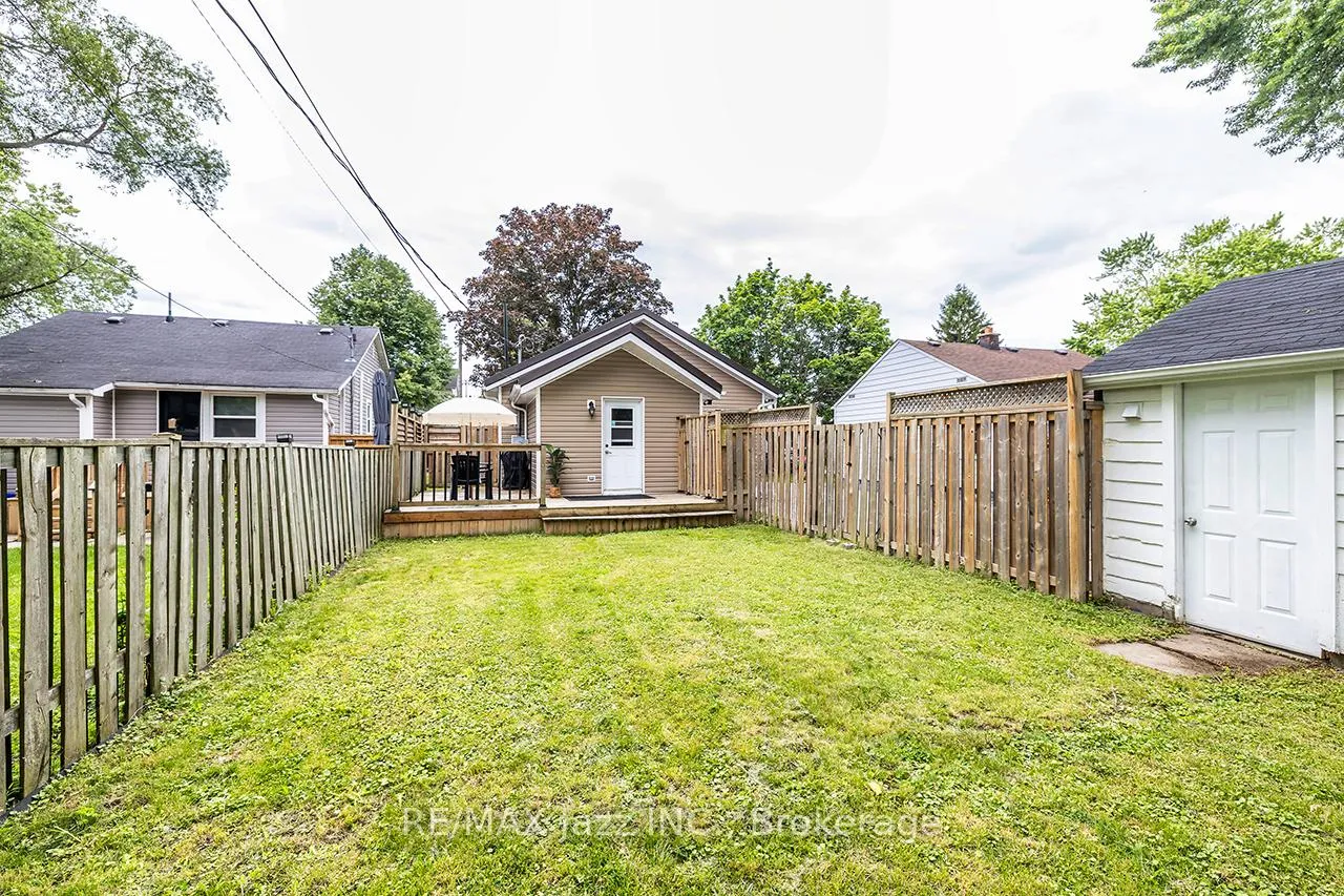 Photo 21 of 4 Maple Street, Ajax, Central — HOMEH