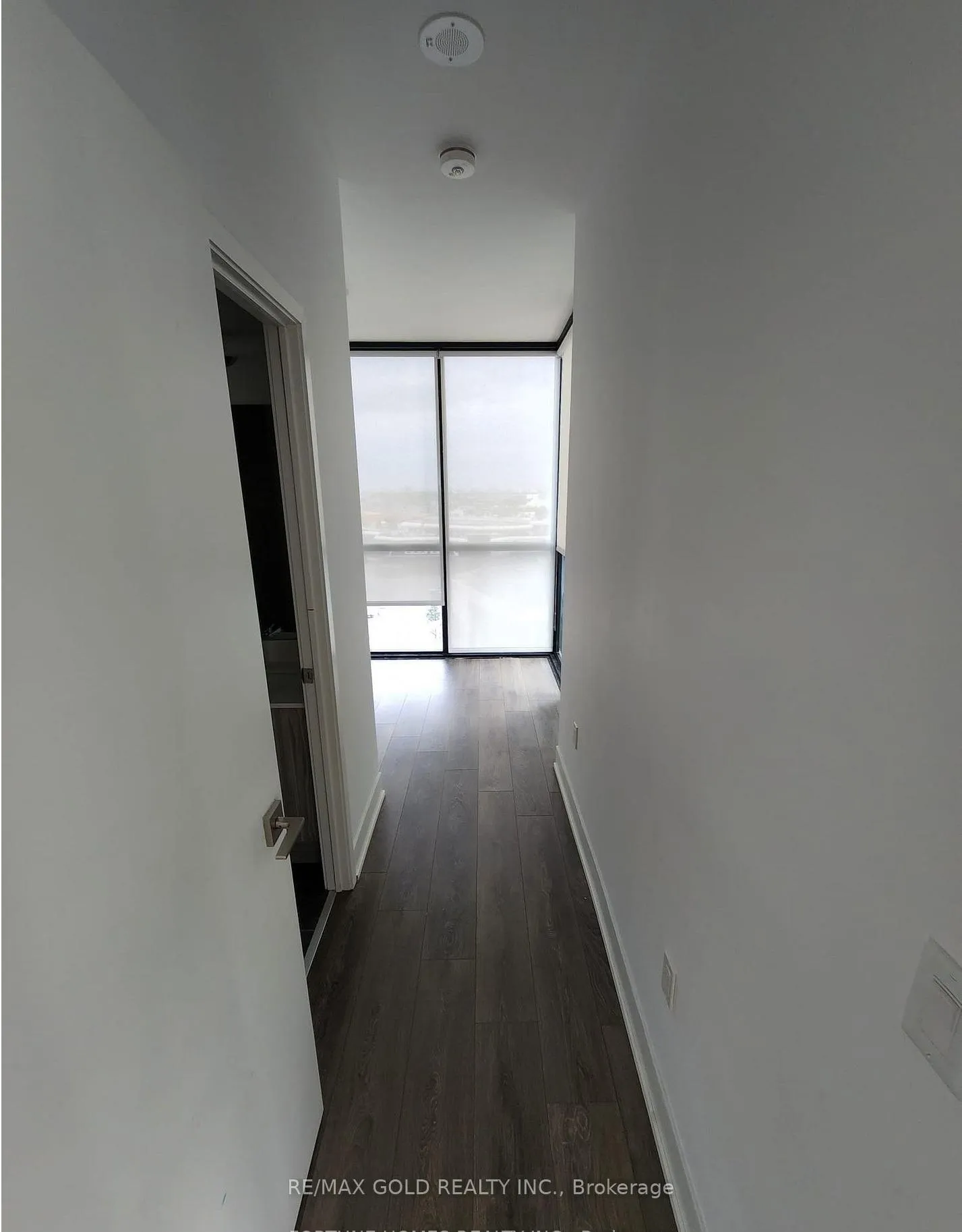 Photo 5 of Unit 702, 2916 Highway 7, Vaughan, Concord — HOMEH