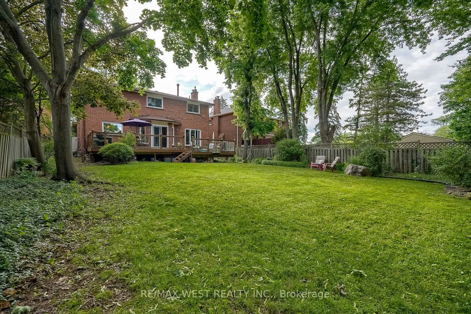 Photo 18 of 1914 The Chase, Mississauga, Central Erin Mills — HOMEH