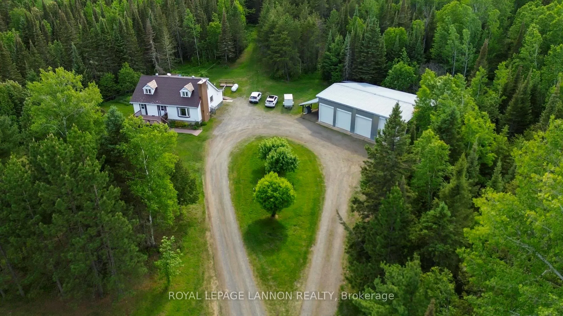 Photo 12 of 169 Centre Road, Thunder Bay Remote Area, Forbes — HOMEH