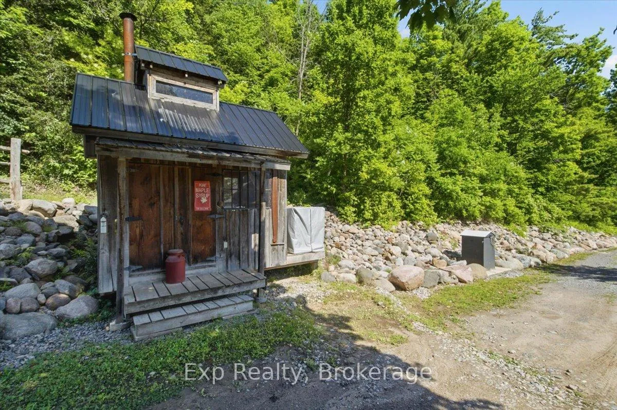 Photo 37 of 54 Murray Harrington Road, Quinte West, Murray Ward — HOMEH