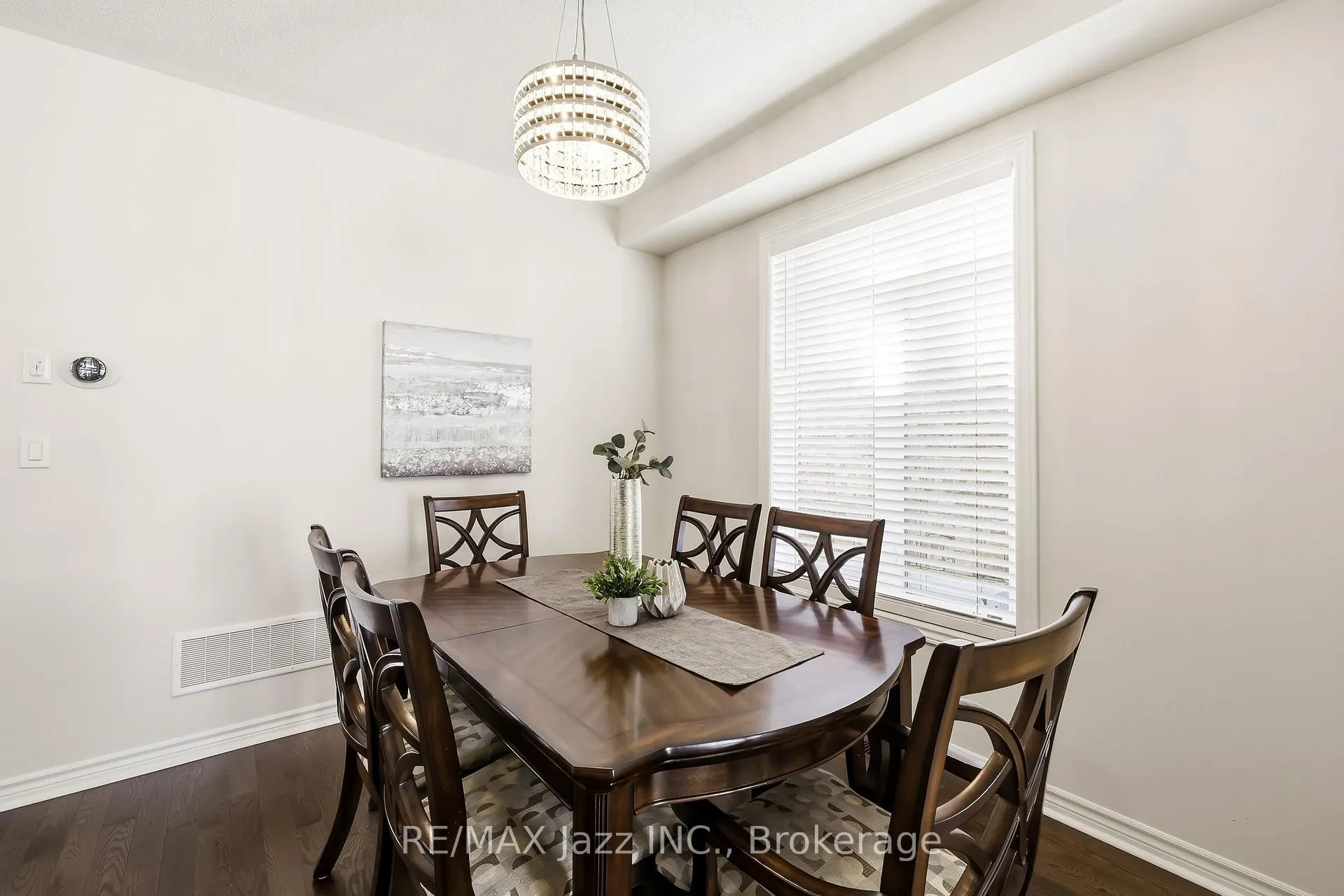 Photo 20 of 988 Matthew Murray Crescent, Oshawa, Taunton — HOMEH