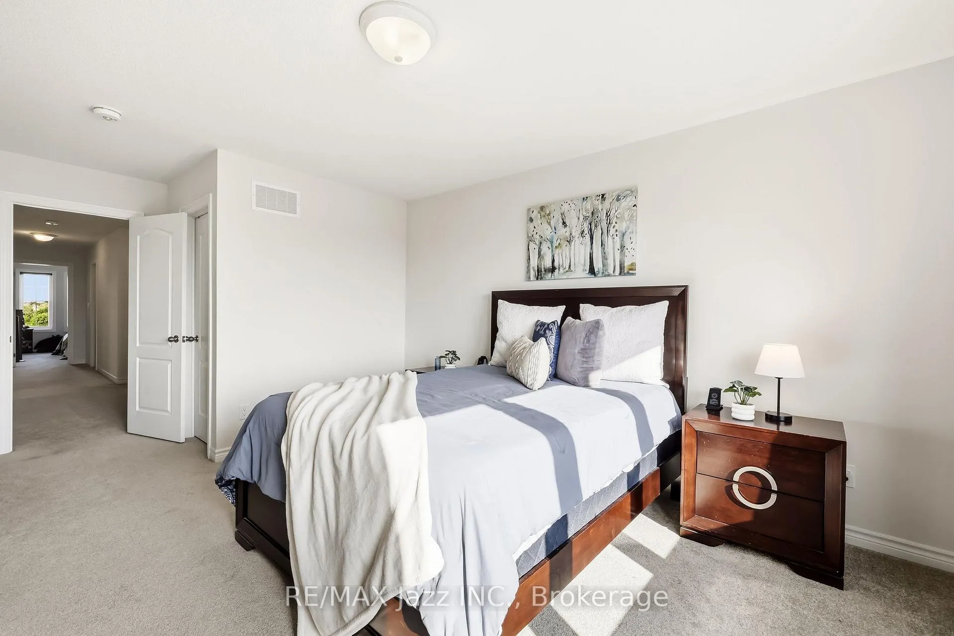 Photo 26 of 988 Matthew Murray Crescent, Oshawa, Taunton — HOMEH