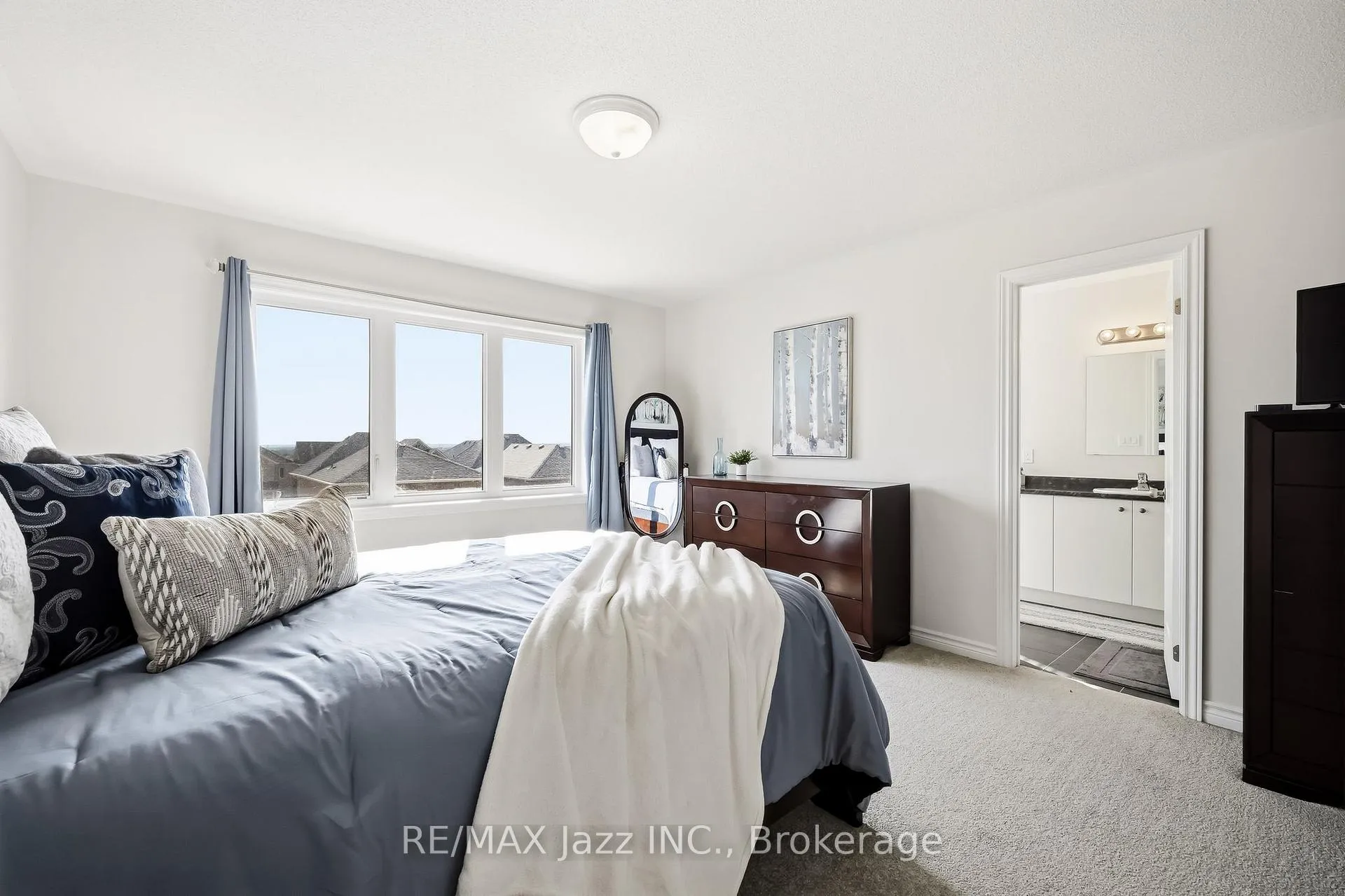 Photo 27 of 988 Matthew Murray Crescent, Oshawa, Taunton — HOMEH