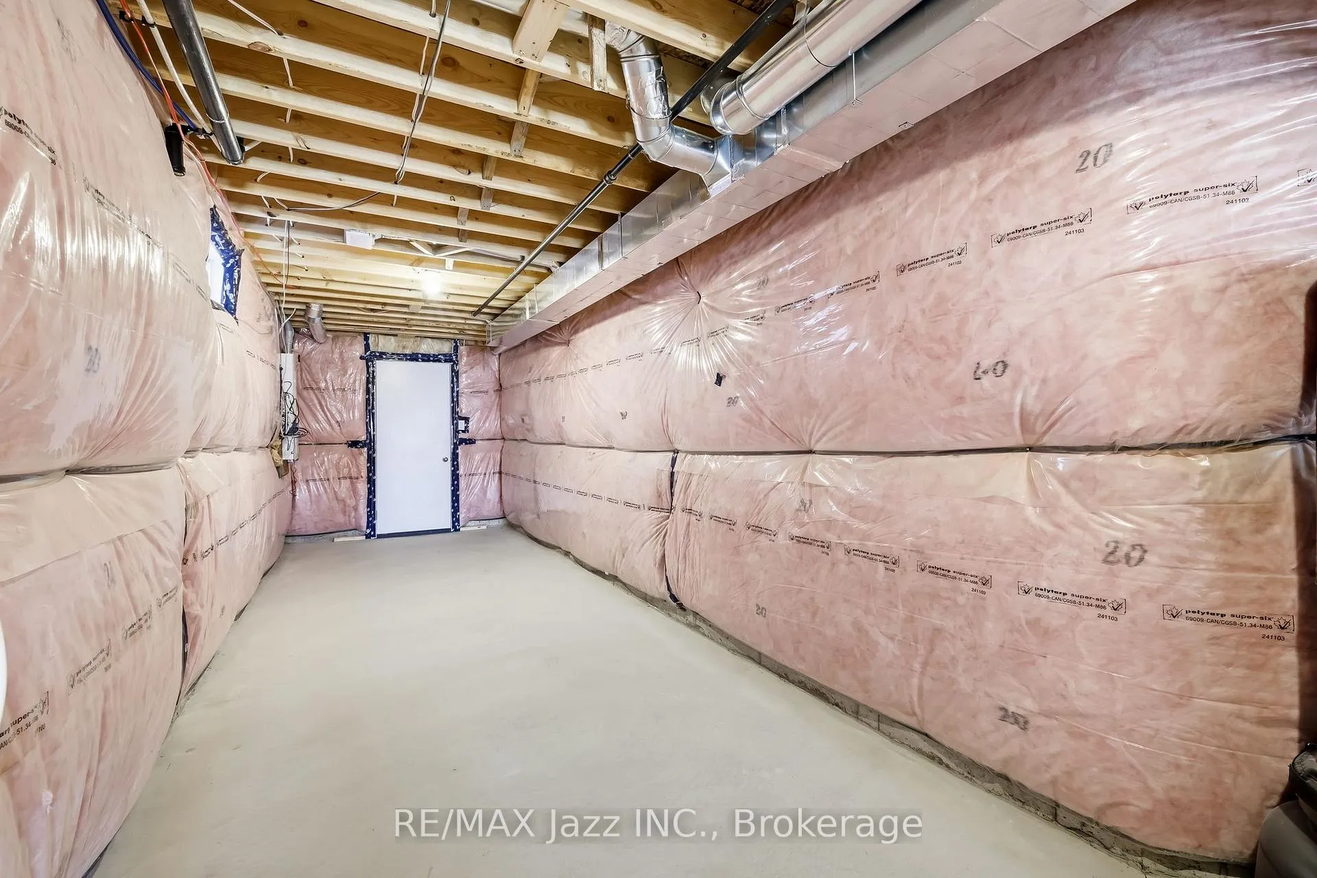 Photo 39 of 988 Matthew Murray Crescent, Oshawa, Taunton — HOMEH