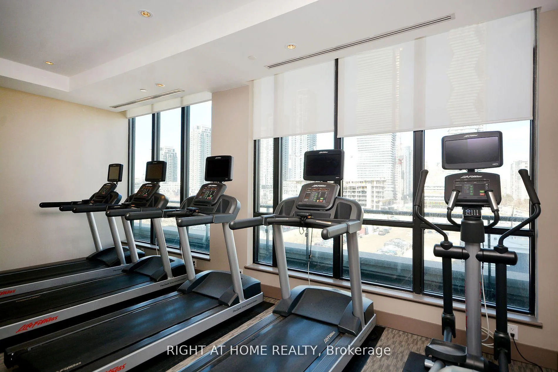 Photo 30 of Unit 3310, 3975 Grand Park Dr., Mississauga, City Centre — HOMEH