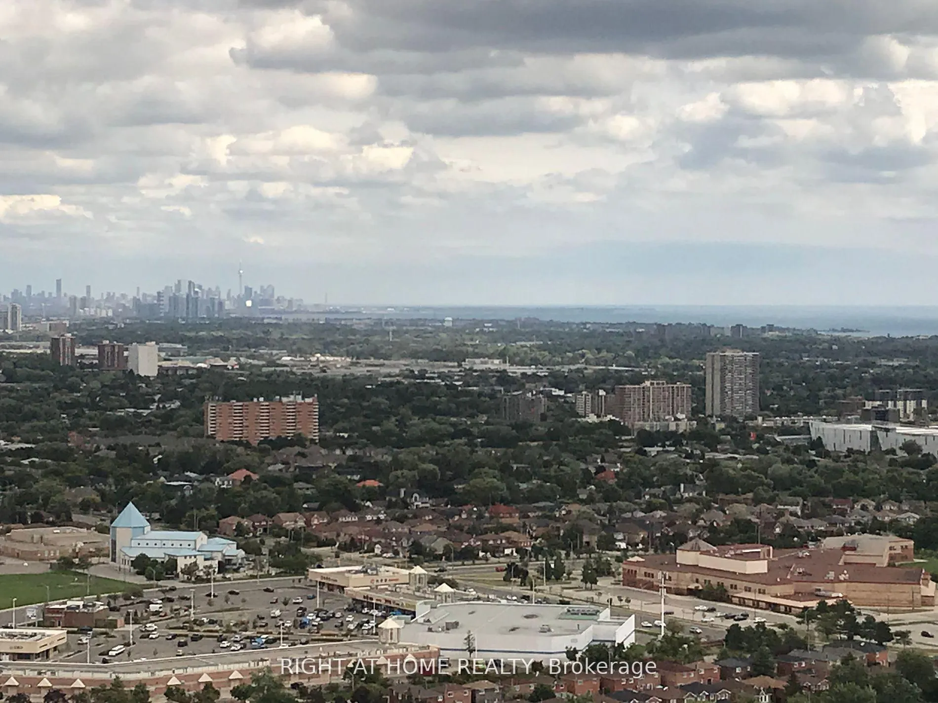 Photo 32 of Unit 3310, 3975 Grand Park Dr., Mississauga, City Centre — HOMEH