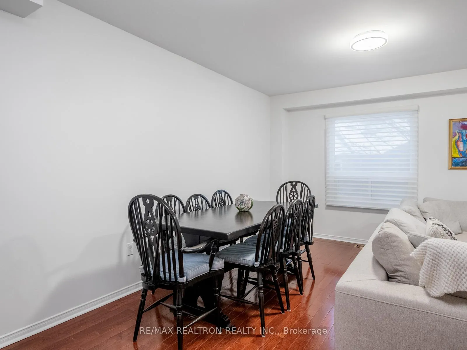 Photo 10 of Unit 39, 114 Leah Crescent, Vaughan, Beverley Glen — HOMEH