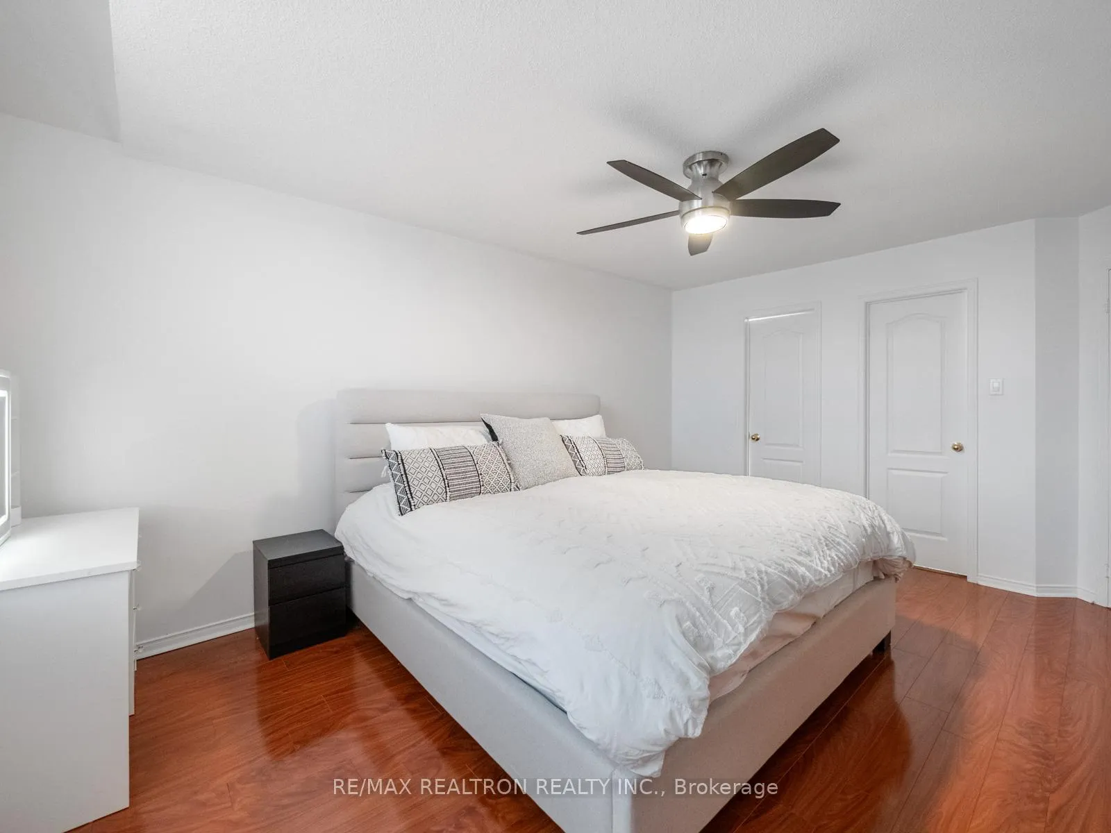 Photo 19 of Unit 39, 114 Leah Crescent, Vaughan, Beverley Glen — HOMEH