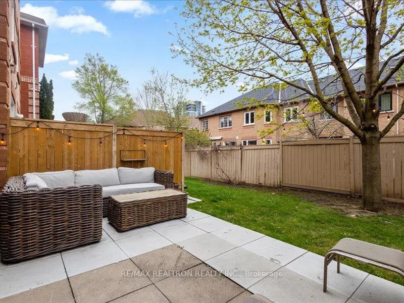 Photo 30 of Unit 39, 114 Leah Crescent, Vaughan, Beverley Glen — HOMEH