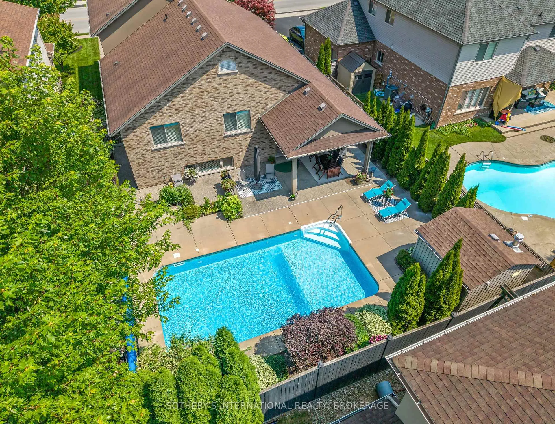 Photo 4 of 8548 Forestview Boulevard, Niagara Falls, Forestview — HOMEH