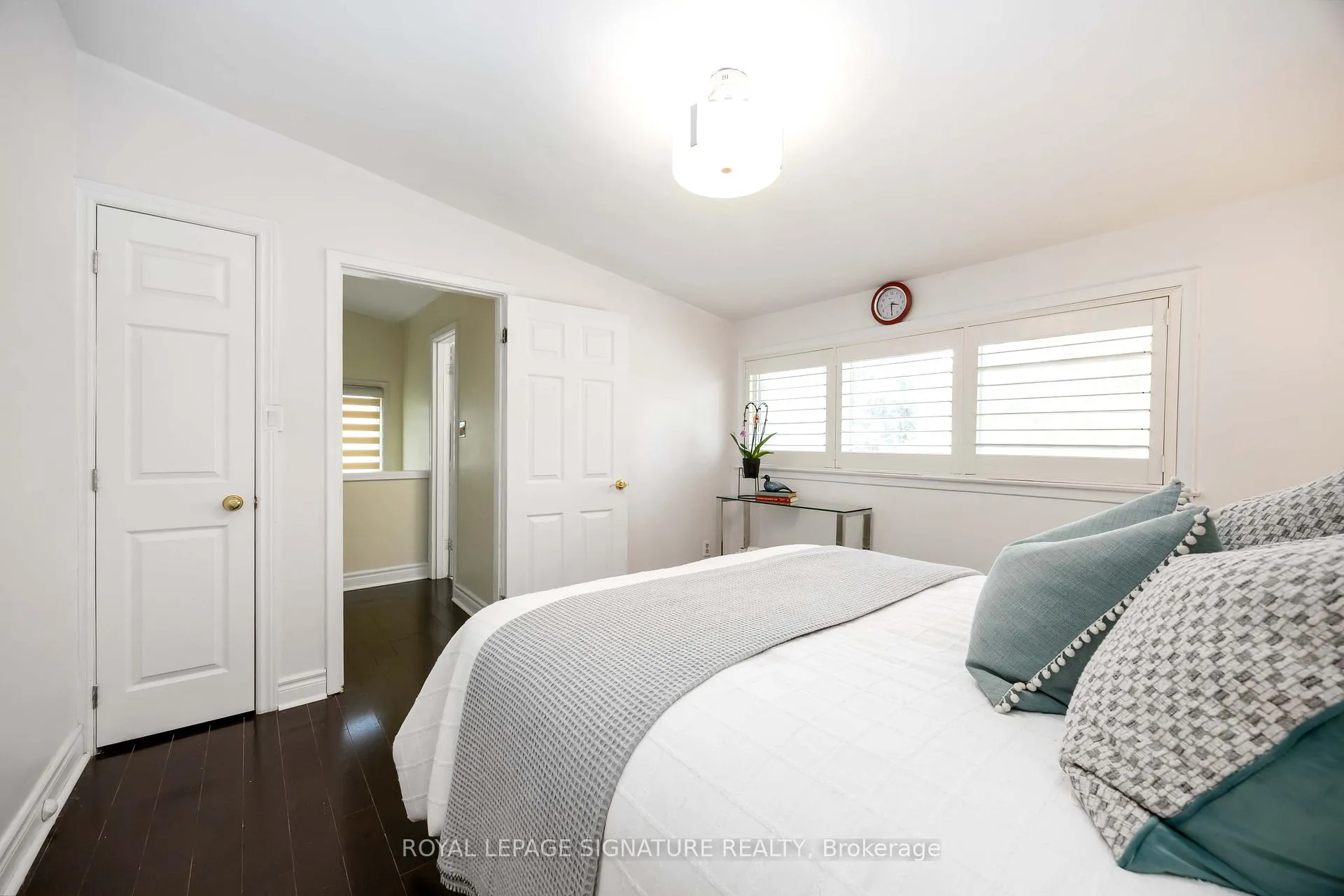Photo 20 of 104 Billington Crescent, North York, Parkwoods-Donalda — HOMEH