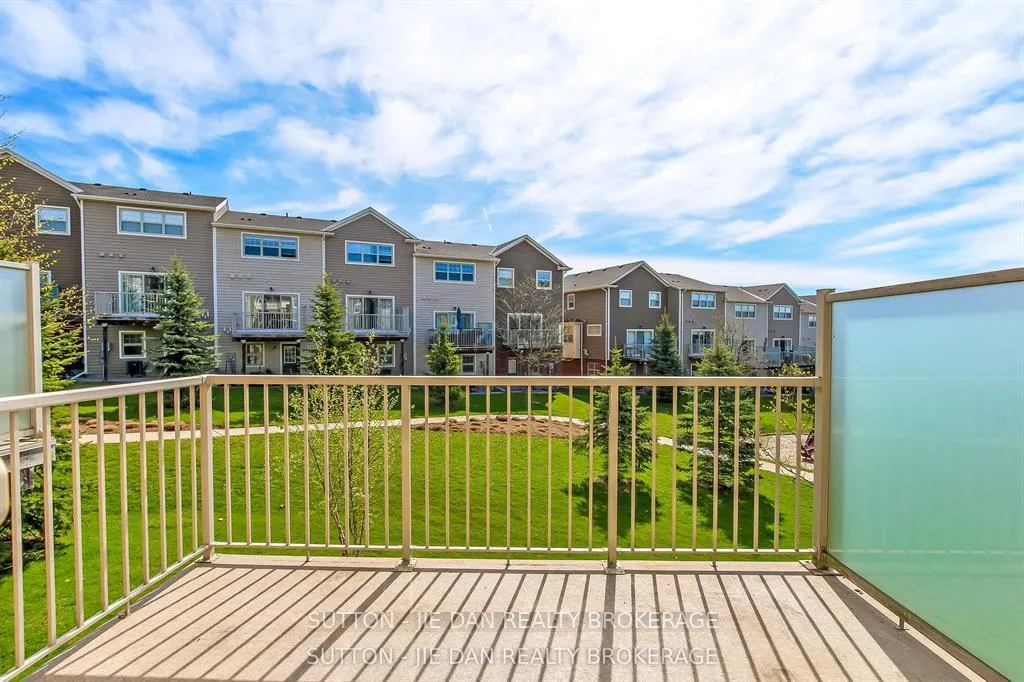 Photo 21 of Unit 9, 1850 Beaverbrook Avenue, London, North M — HOMEH