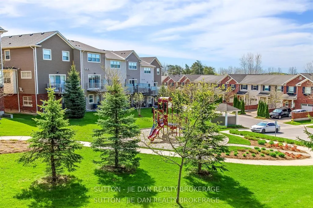 Photo 22 of Unit 9, 1850 Beaverbrook Avenue, London, North M — HOMEH