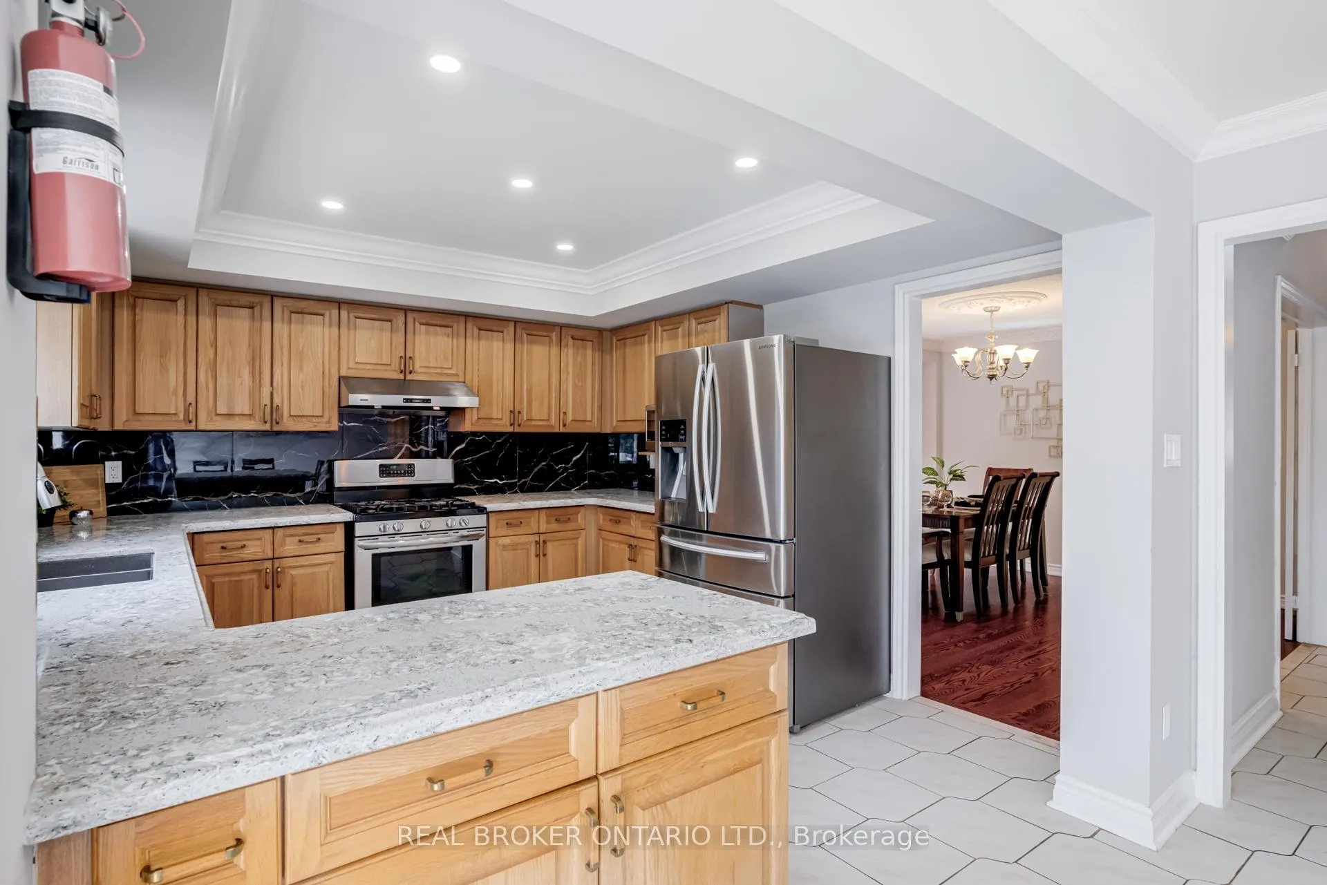 Photo 12 of 87 Taylorwood Avenue, Caledon, Bolton North — HOMEH
