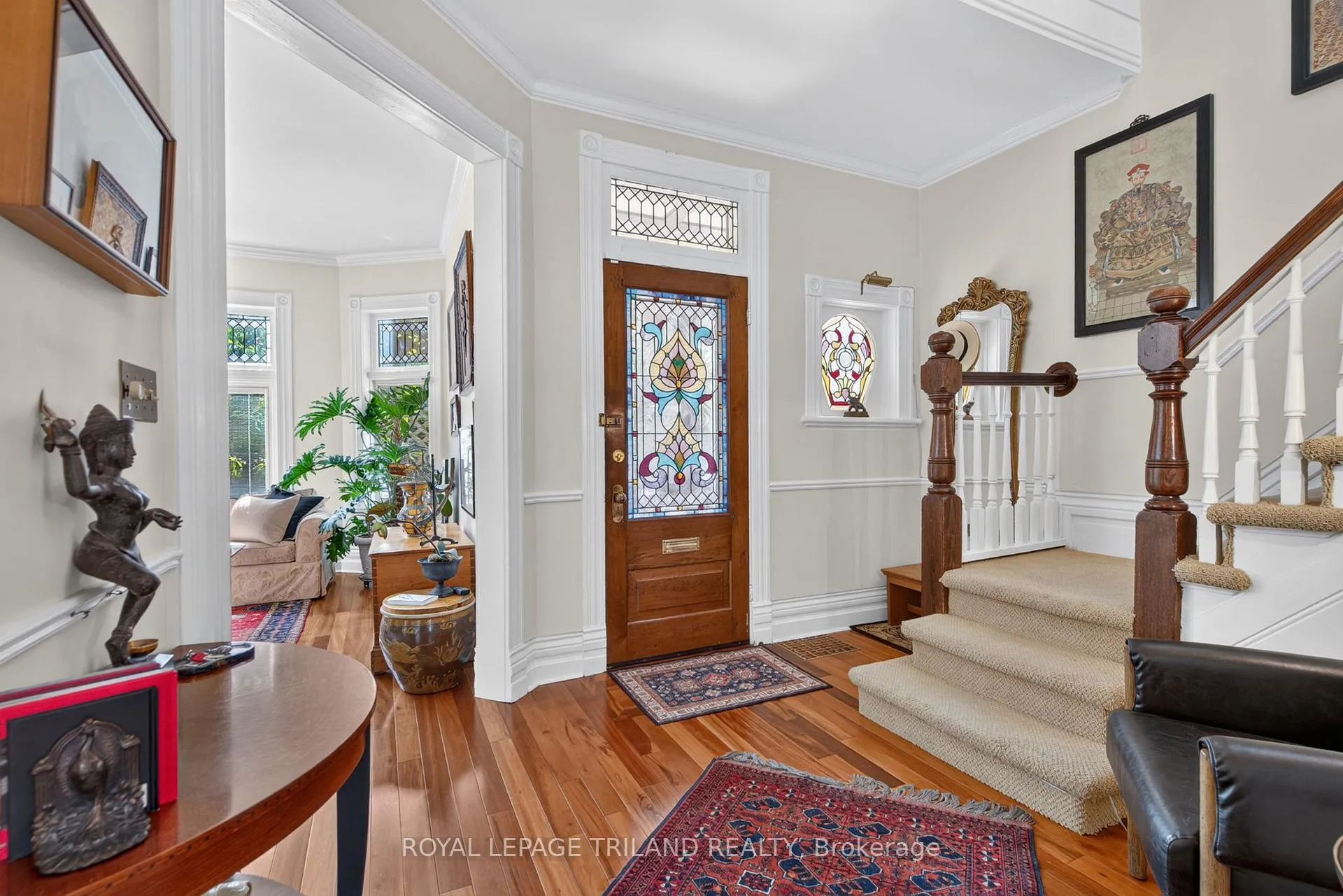 Photo 5 of 774 Hellmuth Avenue, London, East B — HOMEH