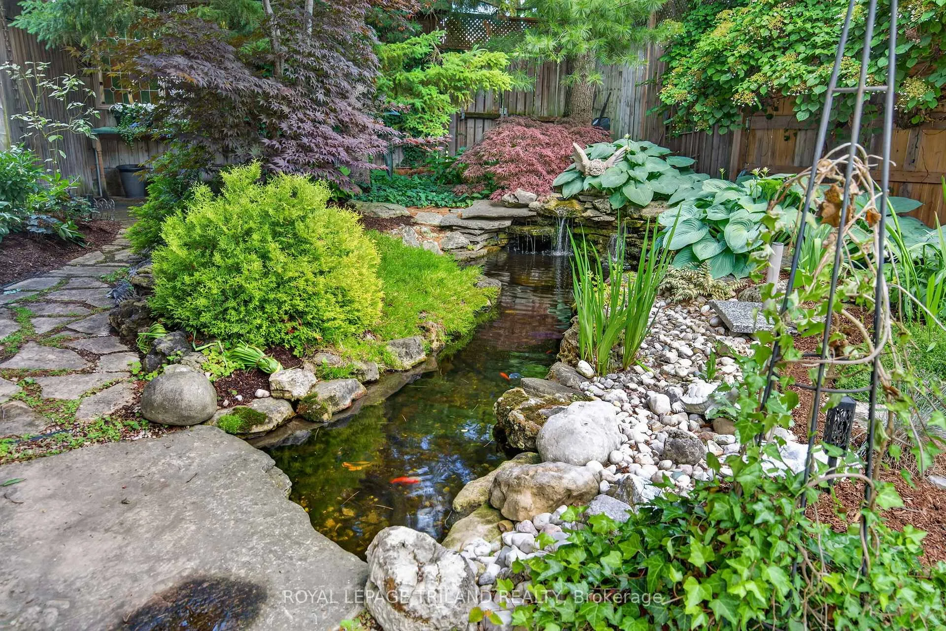 Photo 40 of 774 Hellmuth Avenue, London, East B — HOMEH