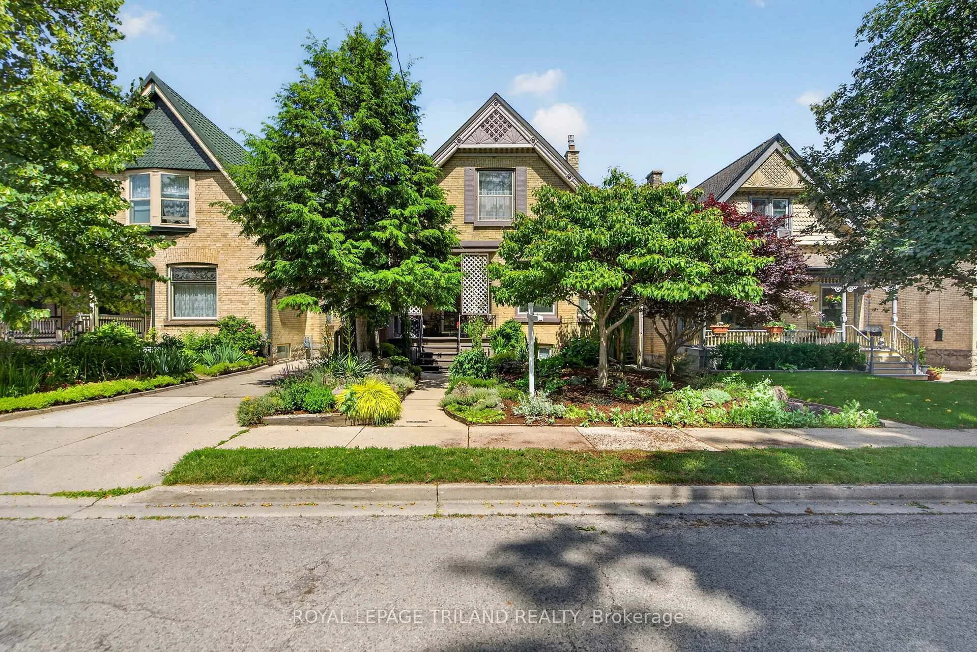 Photo 43 of 774 Hellmuth Avenue, London, East B — HOMEH