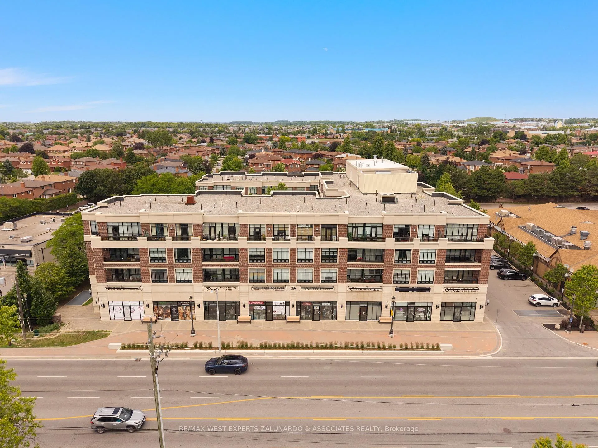 Photo 2 of Unit 207, 2396 Major Mackenzie Drive, Vaughan, Maple — HOMEH