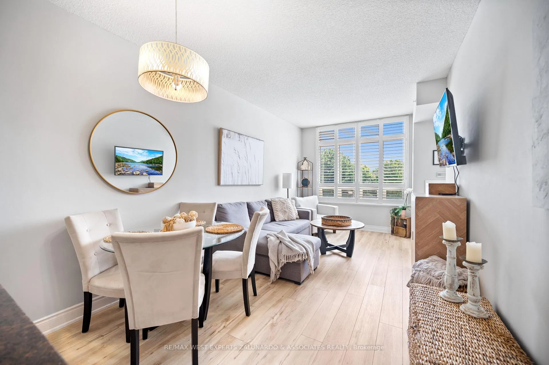 Photo 17 of Unit 207, 2396 Major Mackenzie Drive, Vaughan, Maple — HOMEH