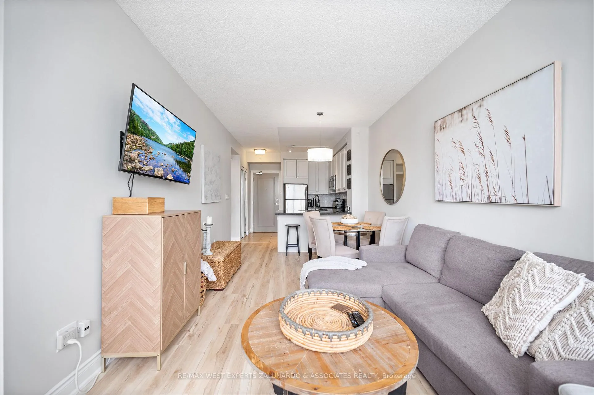 Photo 22 of Unit 207, 2396 Major Mackenzie Drive, Vaughan, Maple — HOMEH