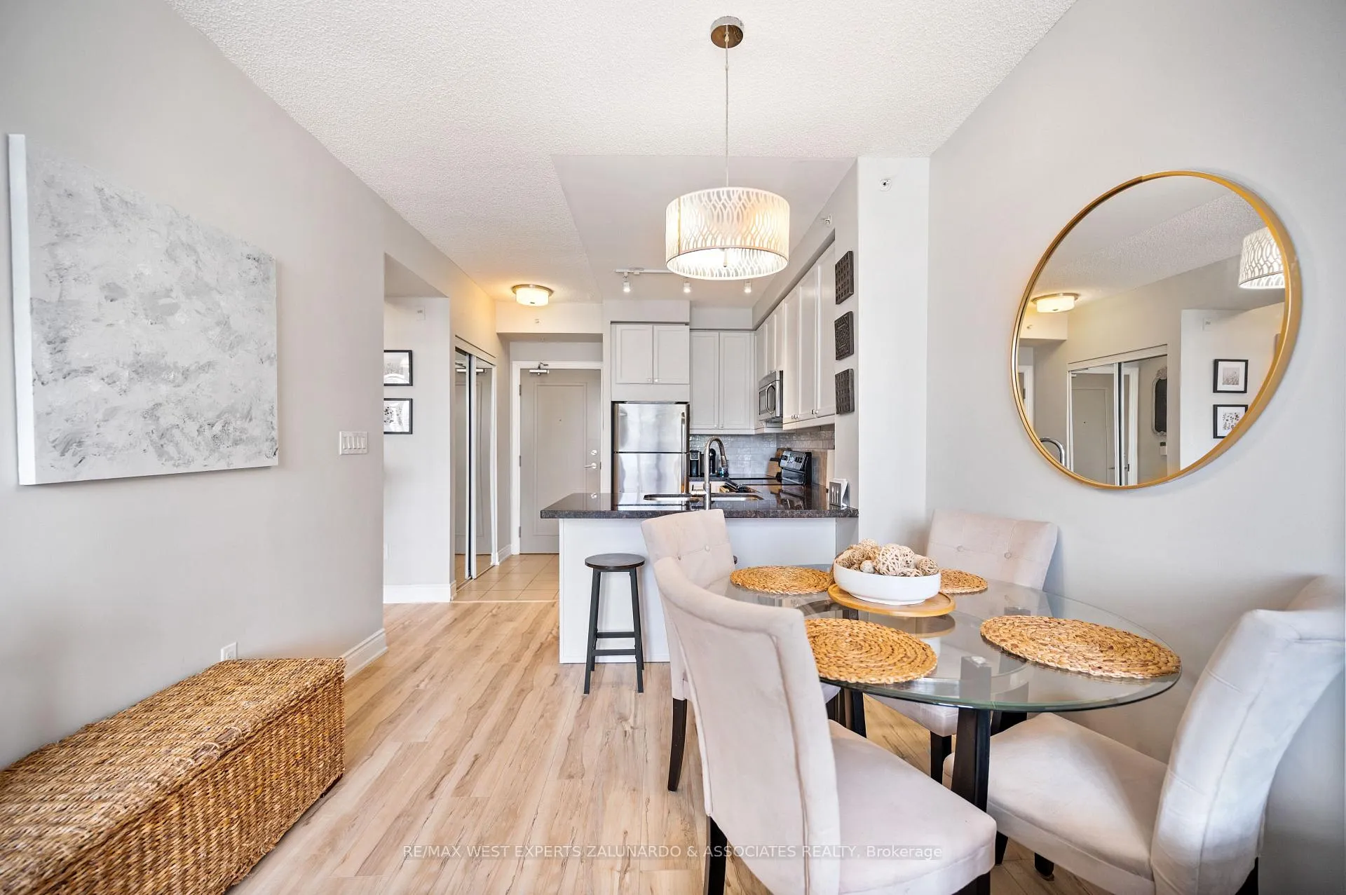 Photo 24 of Unit 207, 2396 Major Mackenzie Drive, Vaughan, Maple — HOMEH