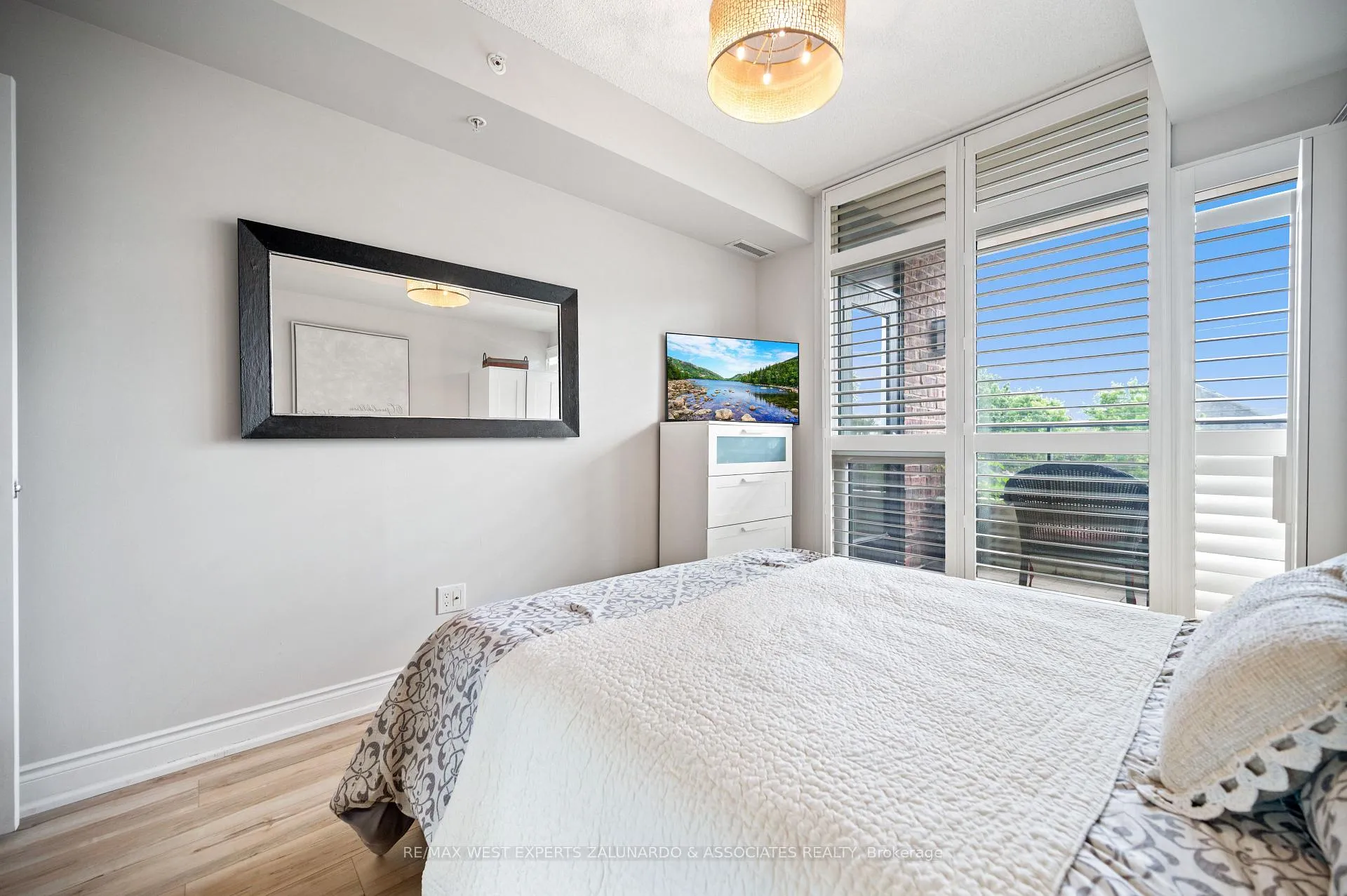 Photo 27 of Unit 207, 2396 Major Mackenzie Drive, Vaughan, Maple — HOMEH