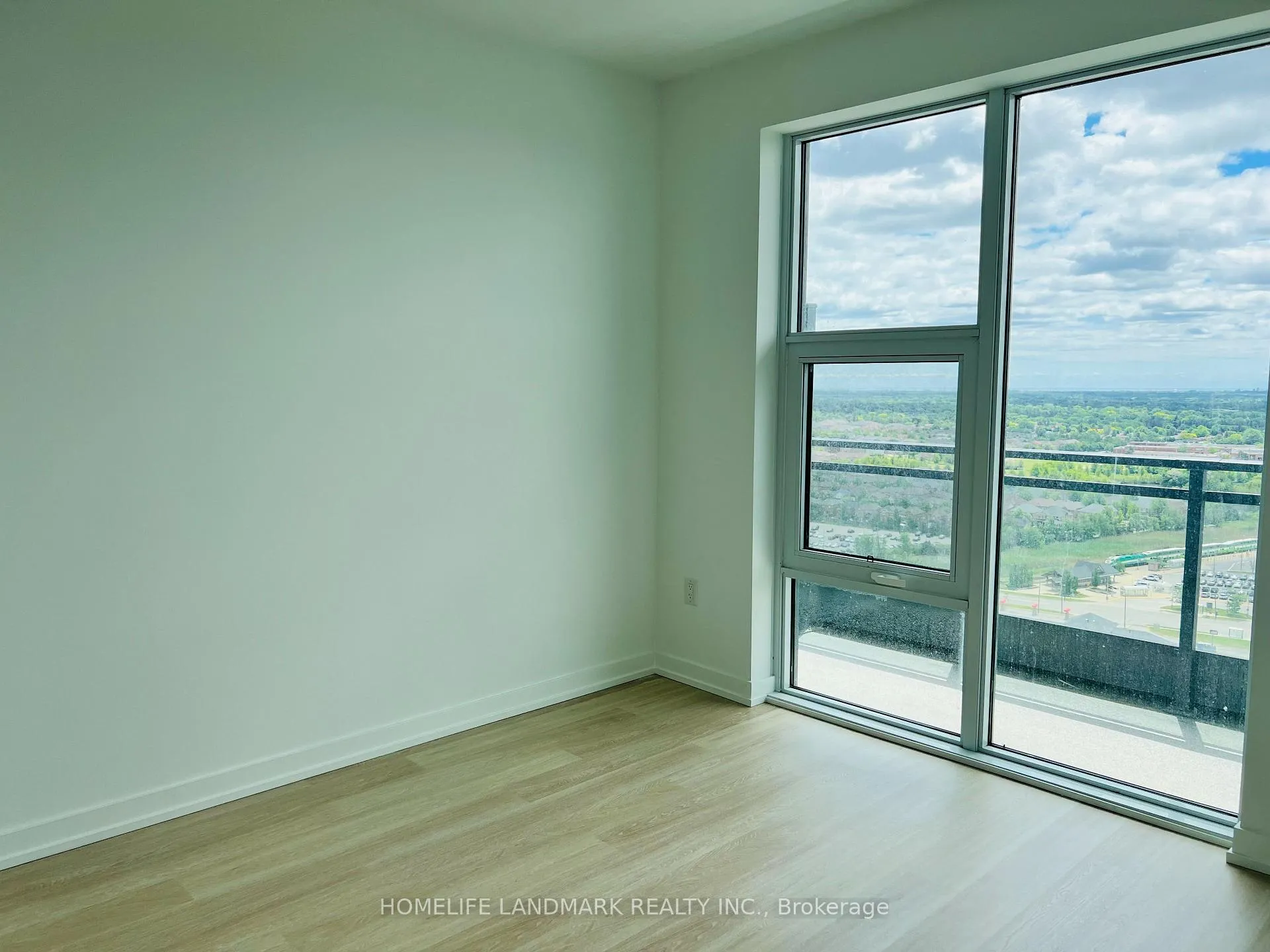 Photo 5 of 9751 Markham Road, Markham, Greensborough — HOMEH
