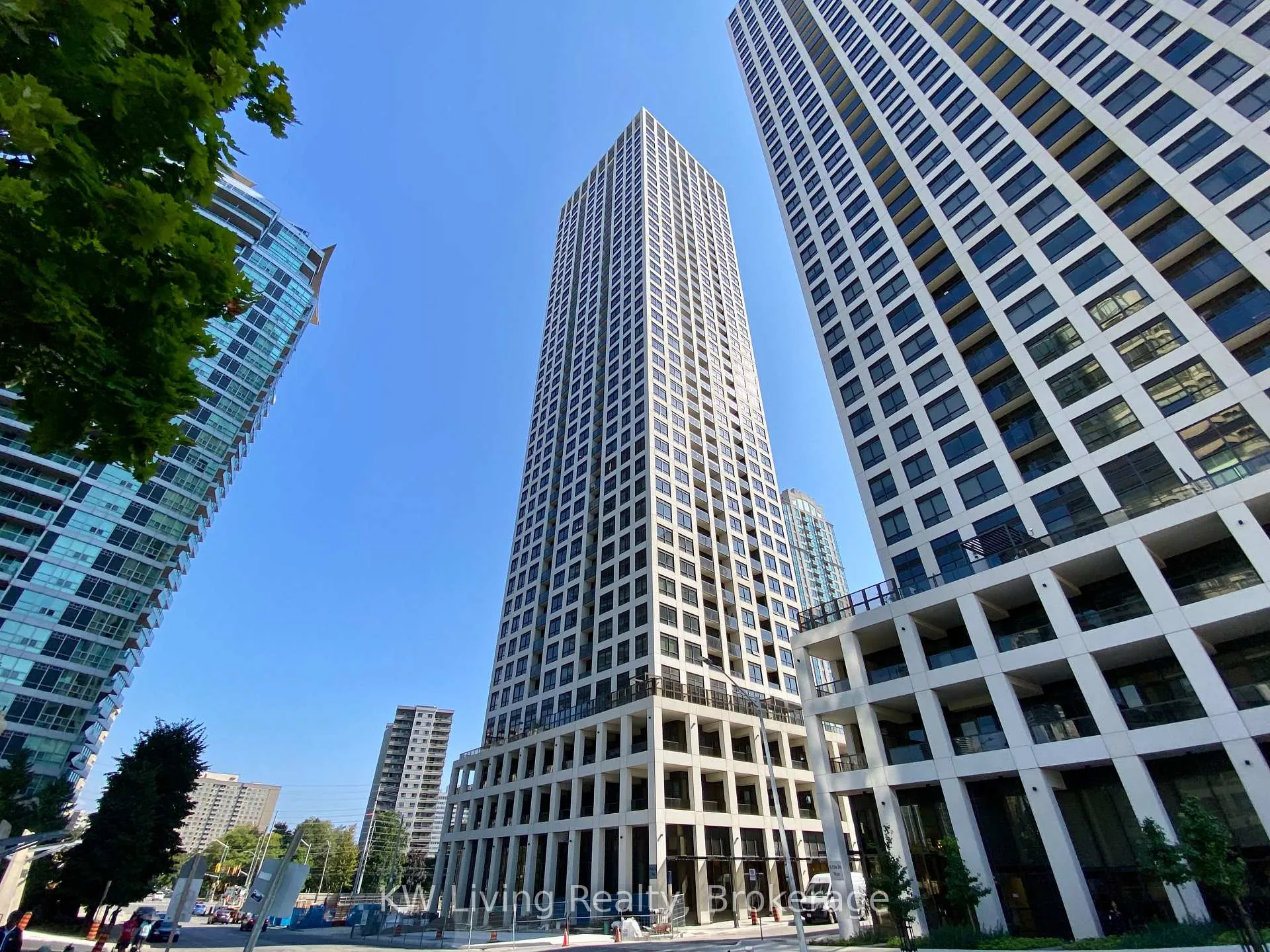 Photo 1 of Unit 1809, 30 Elm Drive W, Mississauga, City Centre — HOMEH