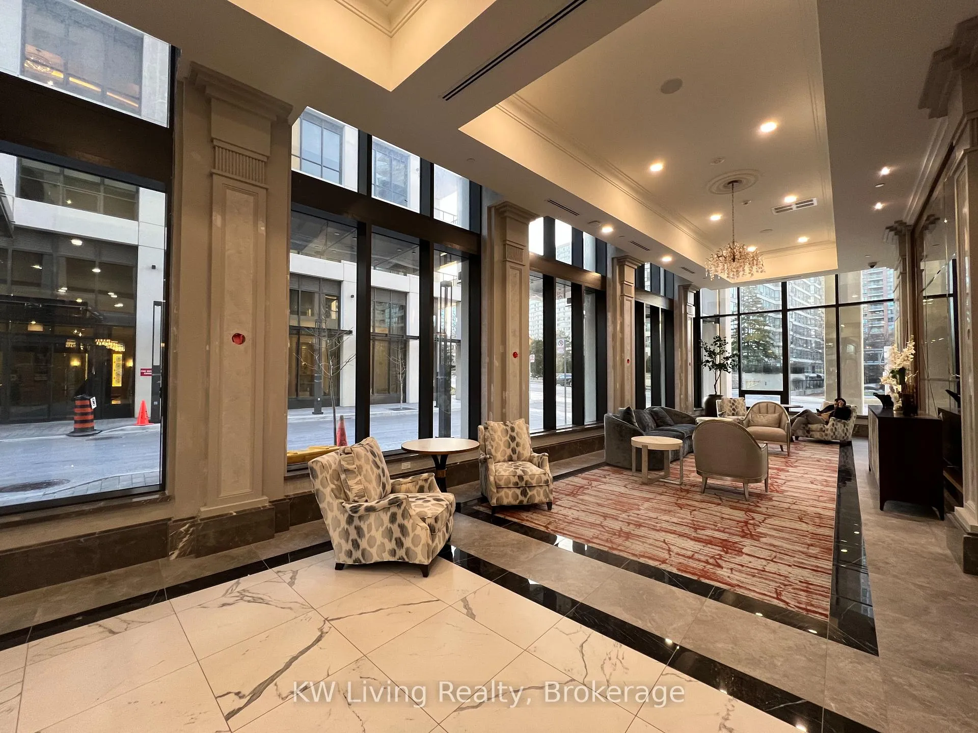 Photo 2 of Unit 1809, 30 Elm Drive W, Mississauga, City Centre — HOMEH