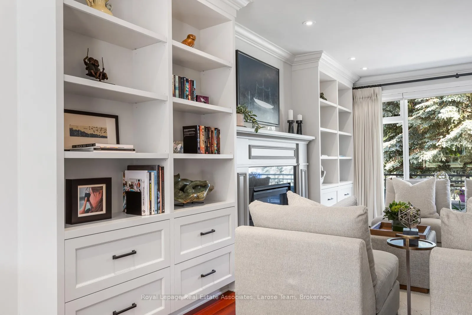 Photo 7 of 1481 Glenwatson Drive, Mississauga, Lakeview — HOMEH