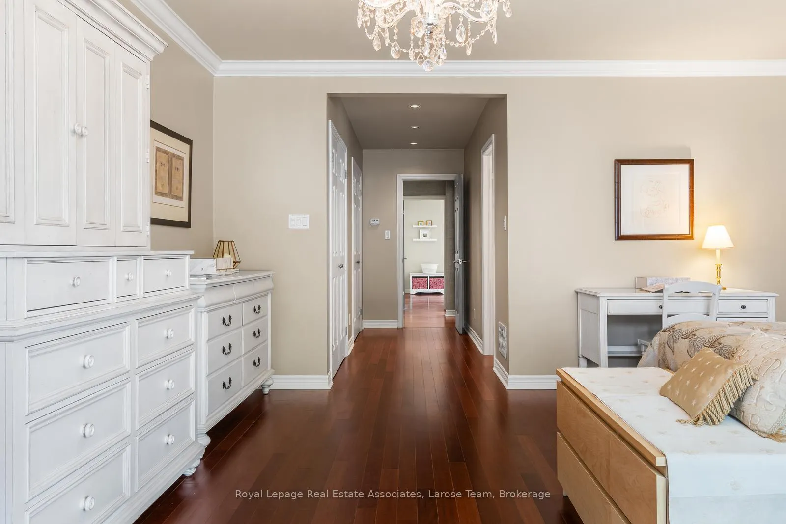 Photo 18 of 1481 Glenwatson Drive, Mississauga, Lakeview — HOMEH